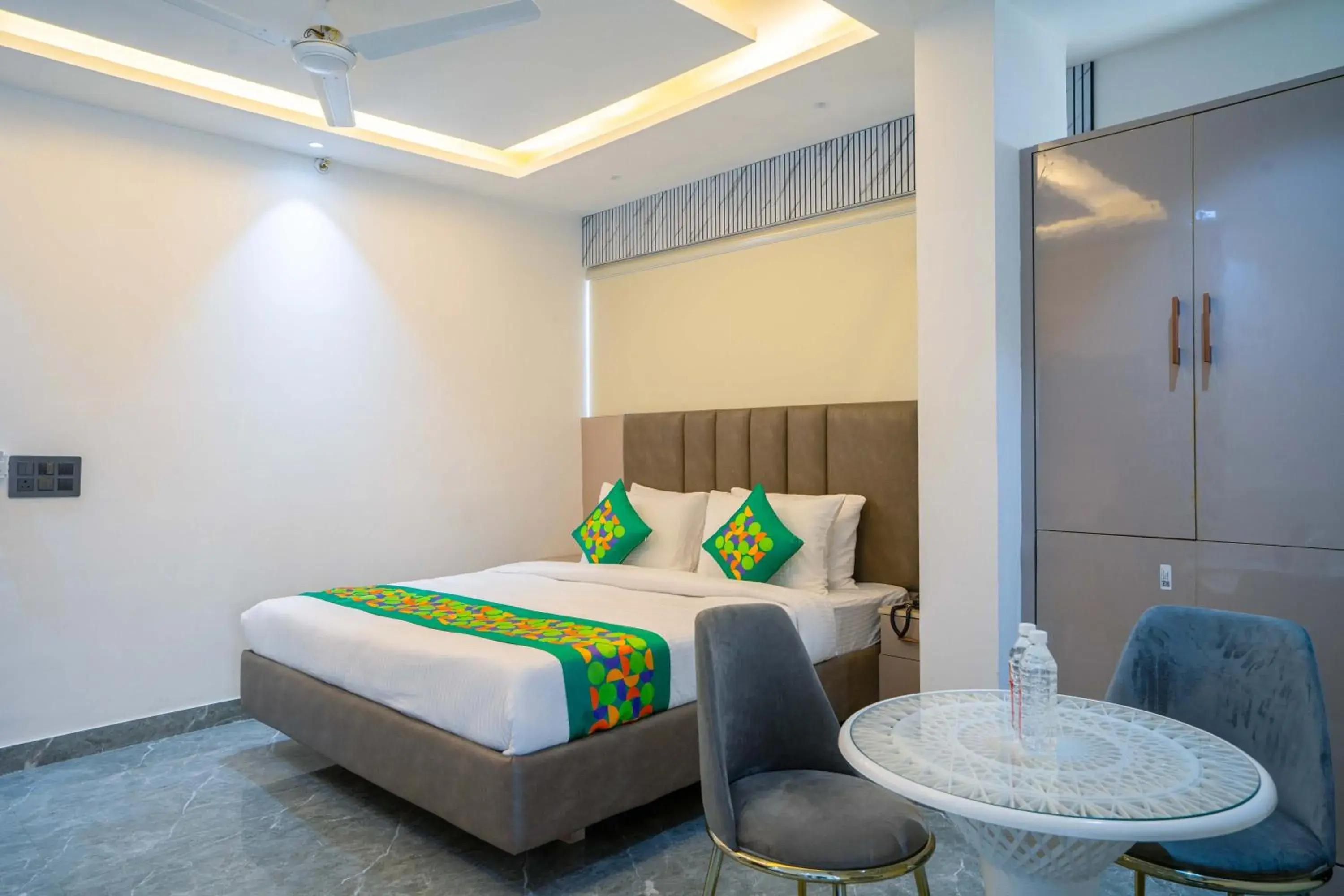 Bedroom, Bed in Treebo Gemstone Bedroom, Bed in Treebo Gemstone