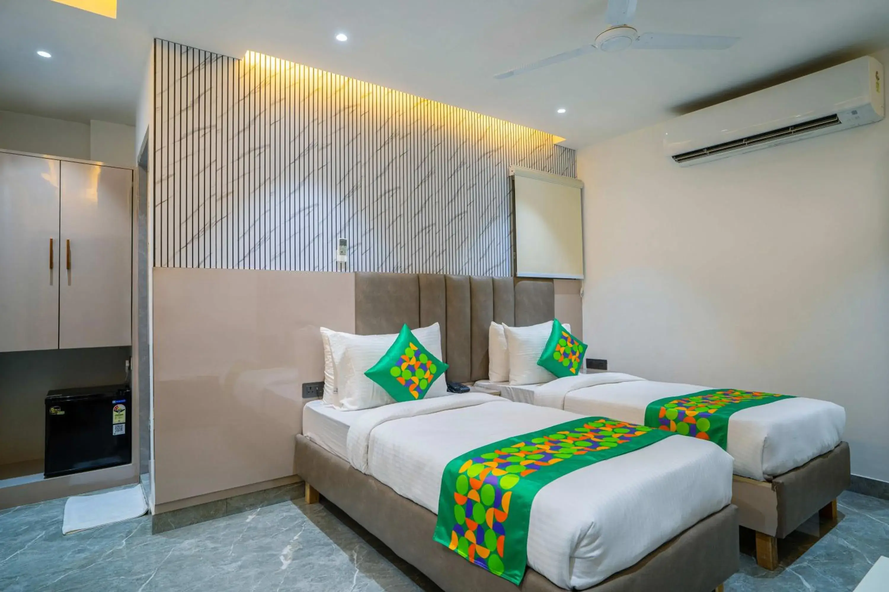 Bedroom, Bed in Treebo Gemstone Bedroom, Bed in Treebo Gemstone