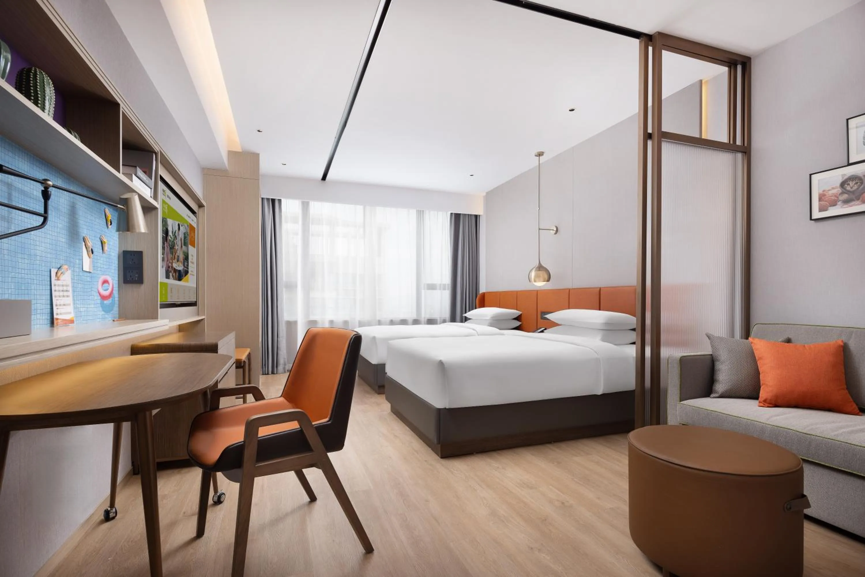 Seating area, Bed in Home2 Suite by Hilton Chaozhou