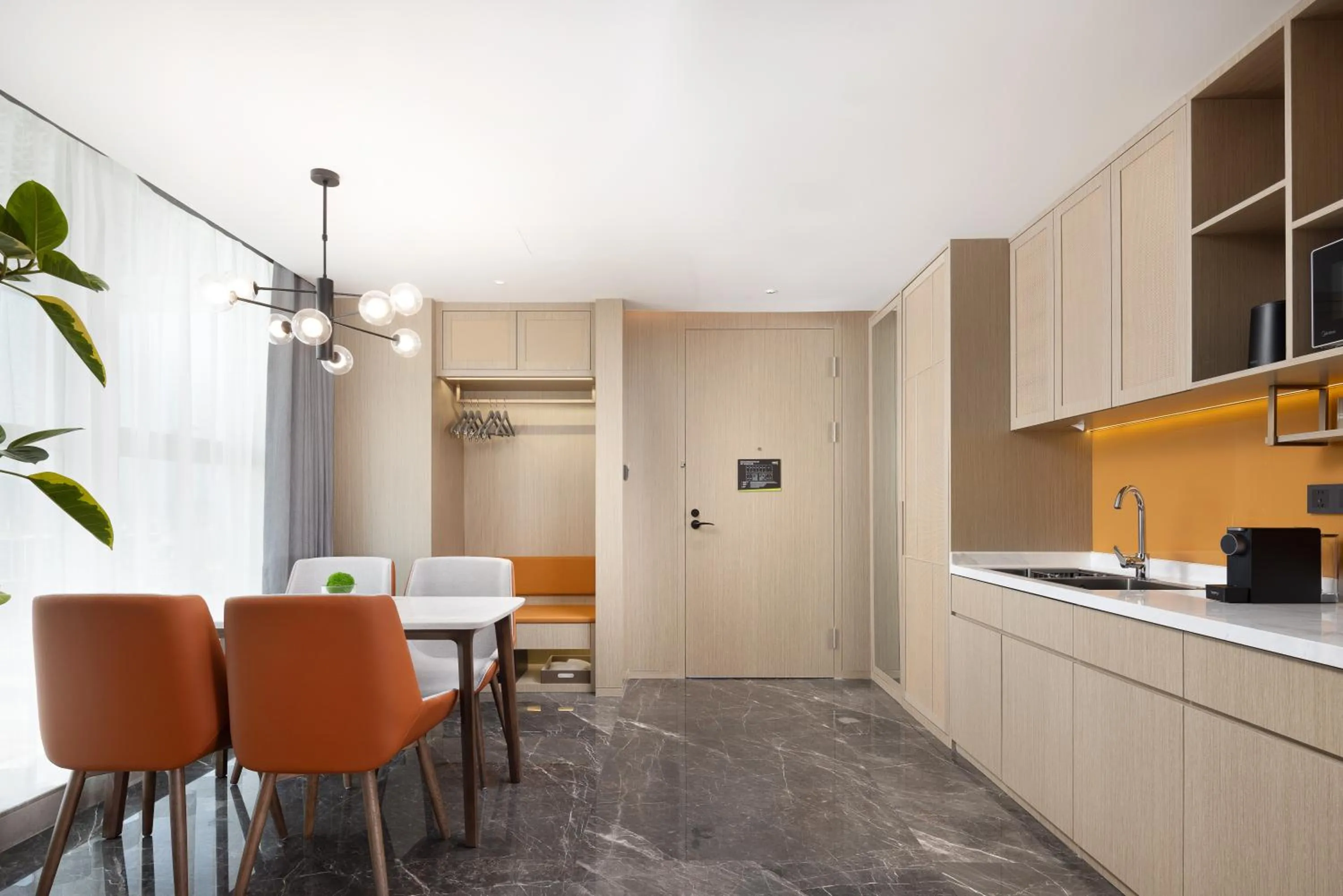 Kitchen or kitchenette in Home2 Suite by Hilton Chaozhou