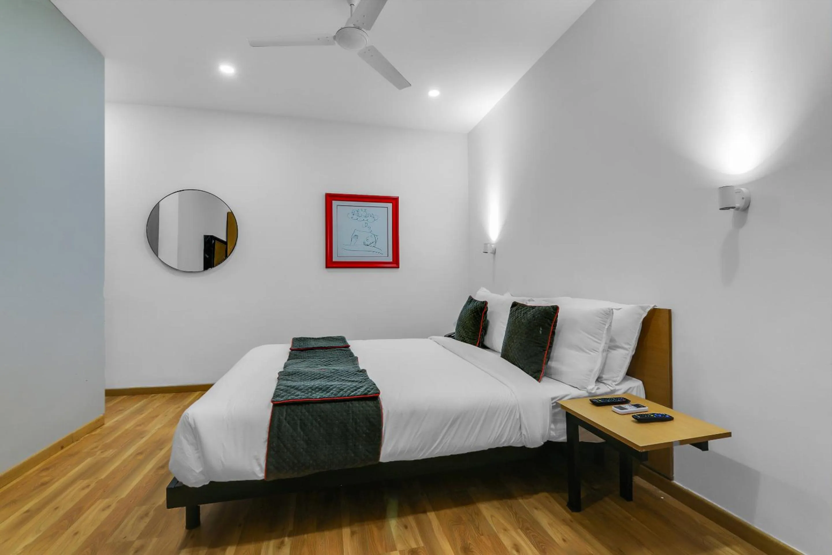 Bedroom, Bed in Townhouse Welcome INN