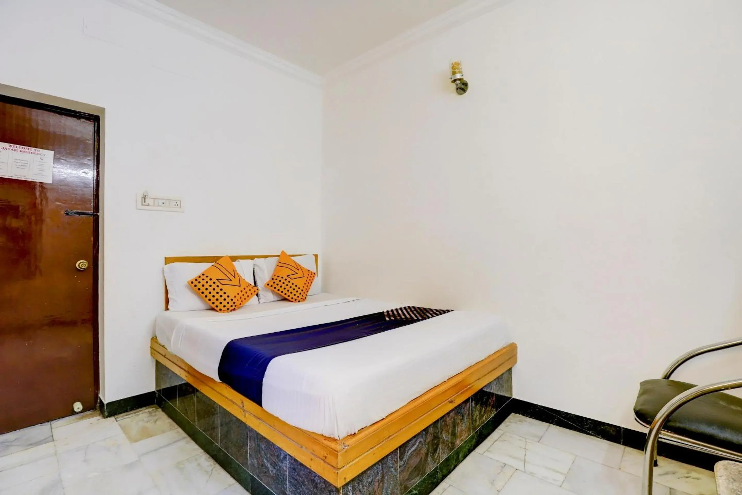 Triple Room with Bathroom - single occupancy in SPOT ON JAYAM RESIDENCY Triple Room with Bathroom - single occupancy in SPOT ON JAYAM RESIDENCY