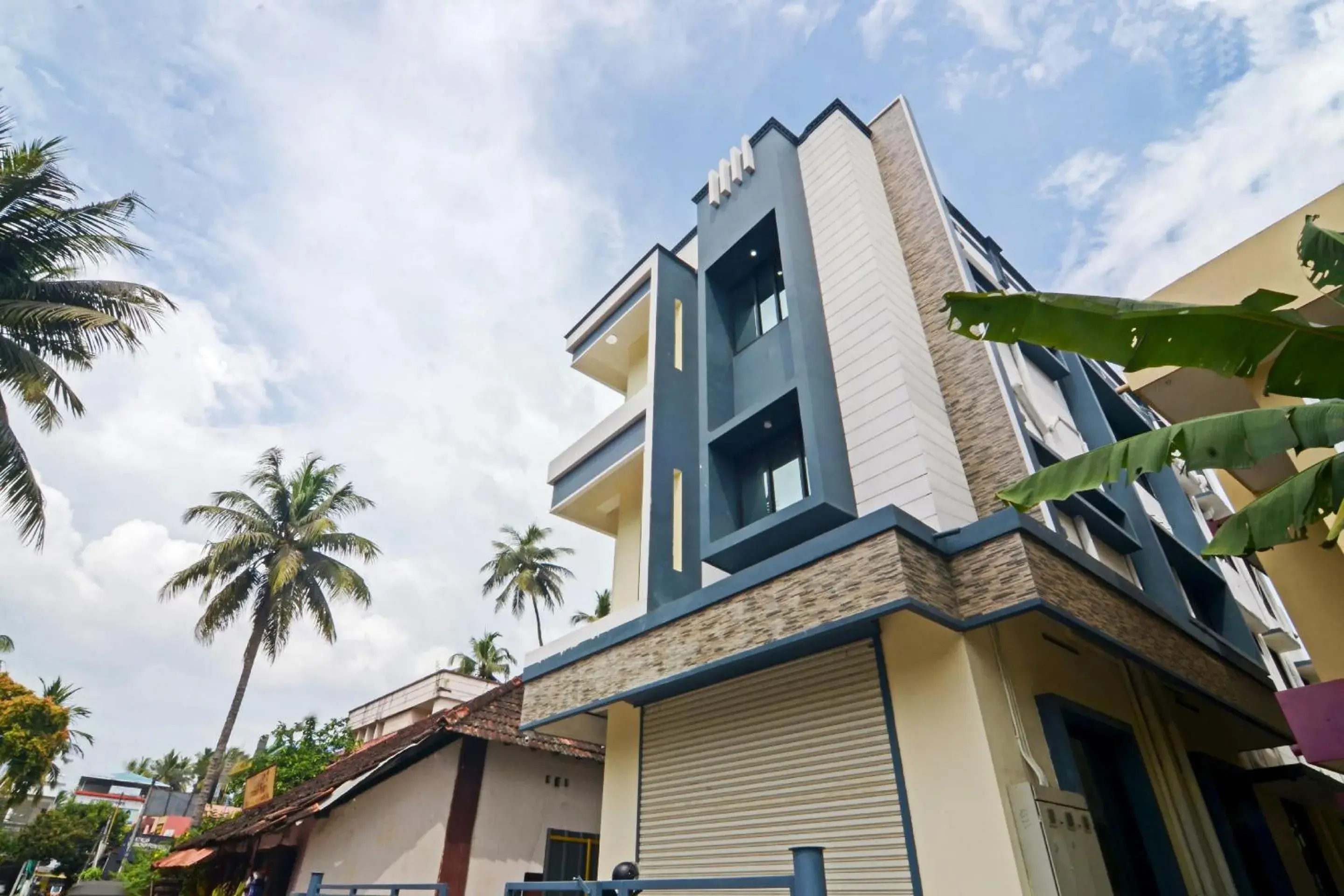 Hotel O Home Pop Tavern Pettah Hotel O Home Pop Tavern Pettah