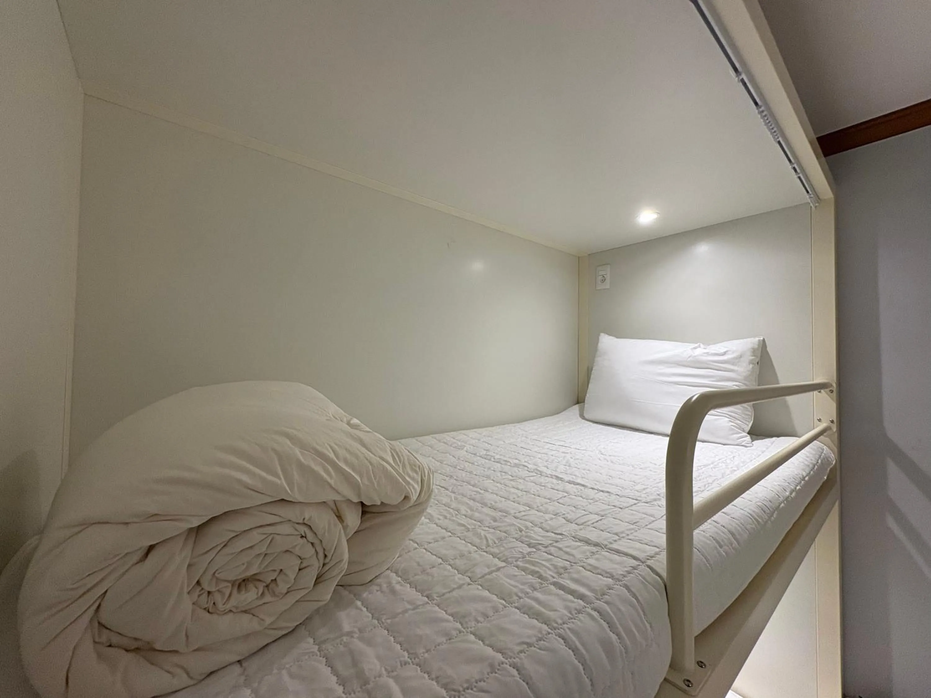 Bed in 8-Bed Female Dormitory Room in K wave Guesthouse Only Female in Hongdae 2