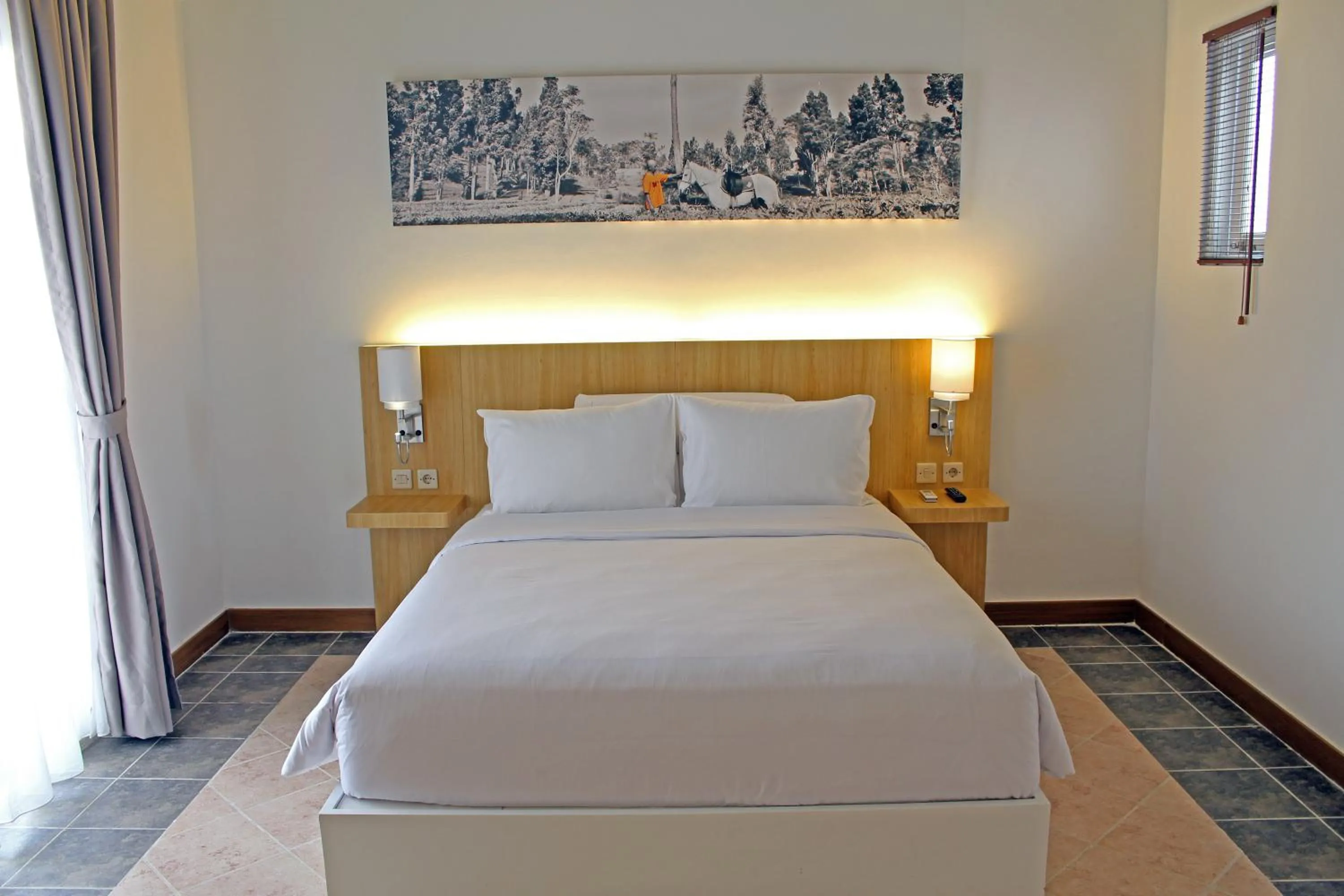 Photo of the whole room, Bed in Pesona Alam Resort & Spa