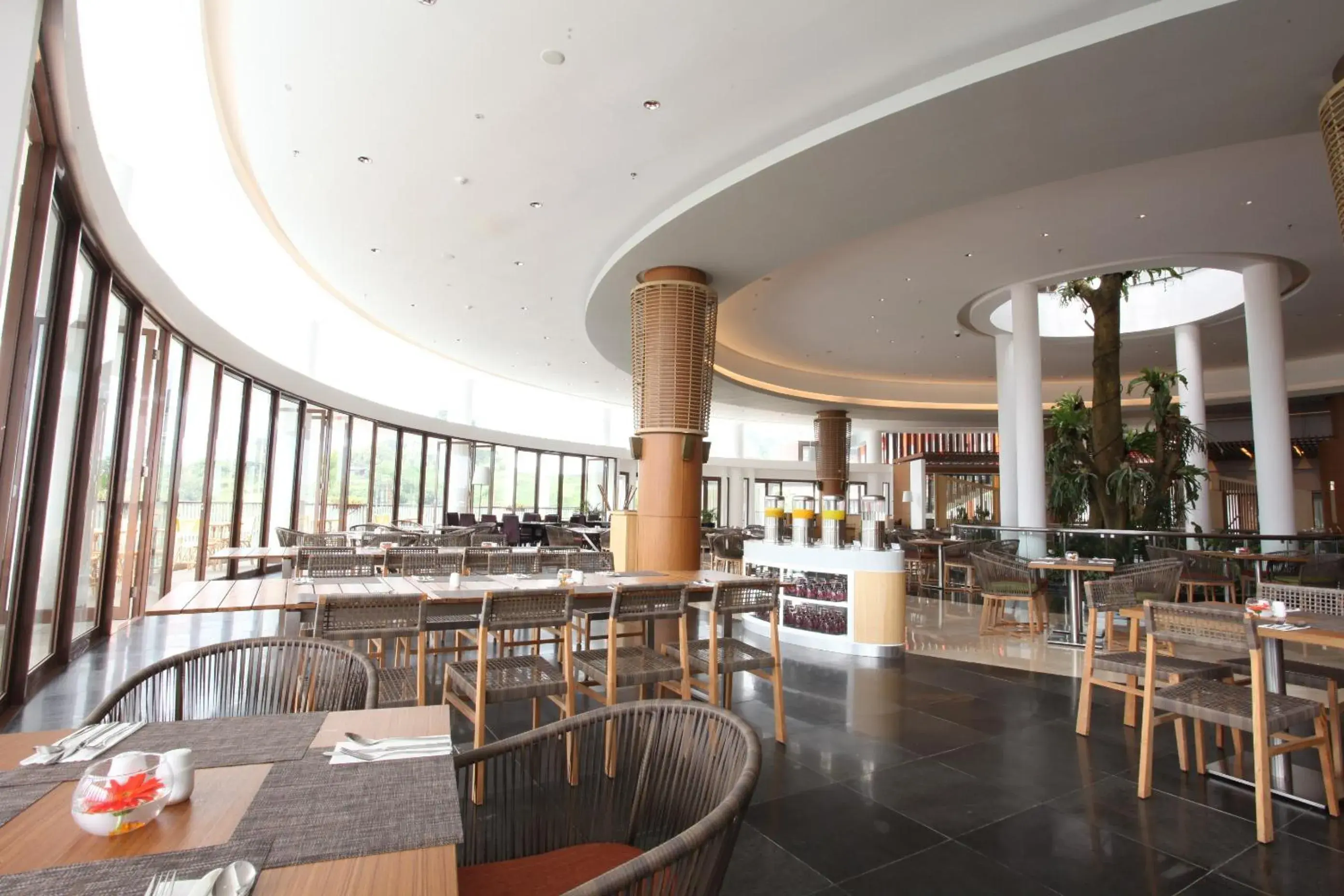 Restaurant/places to eat in Pesona Alam Resort & Spa Restaurant/places to eat in Pesona Alam Resort & Spa