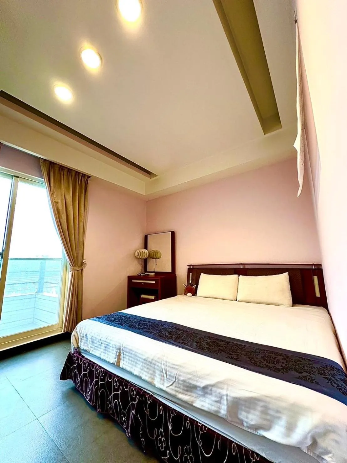 Bed in Rice Countryside