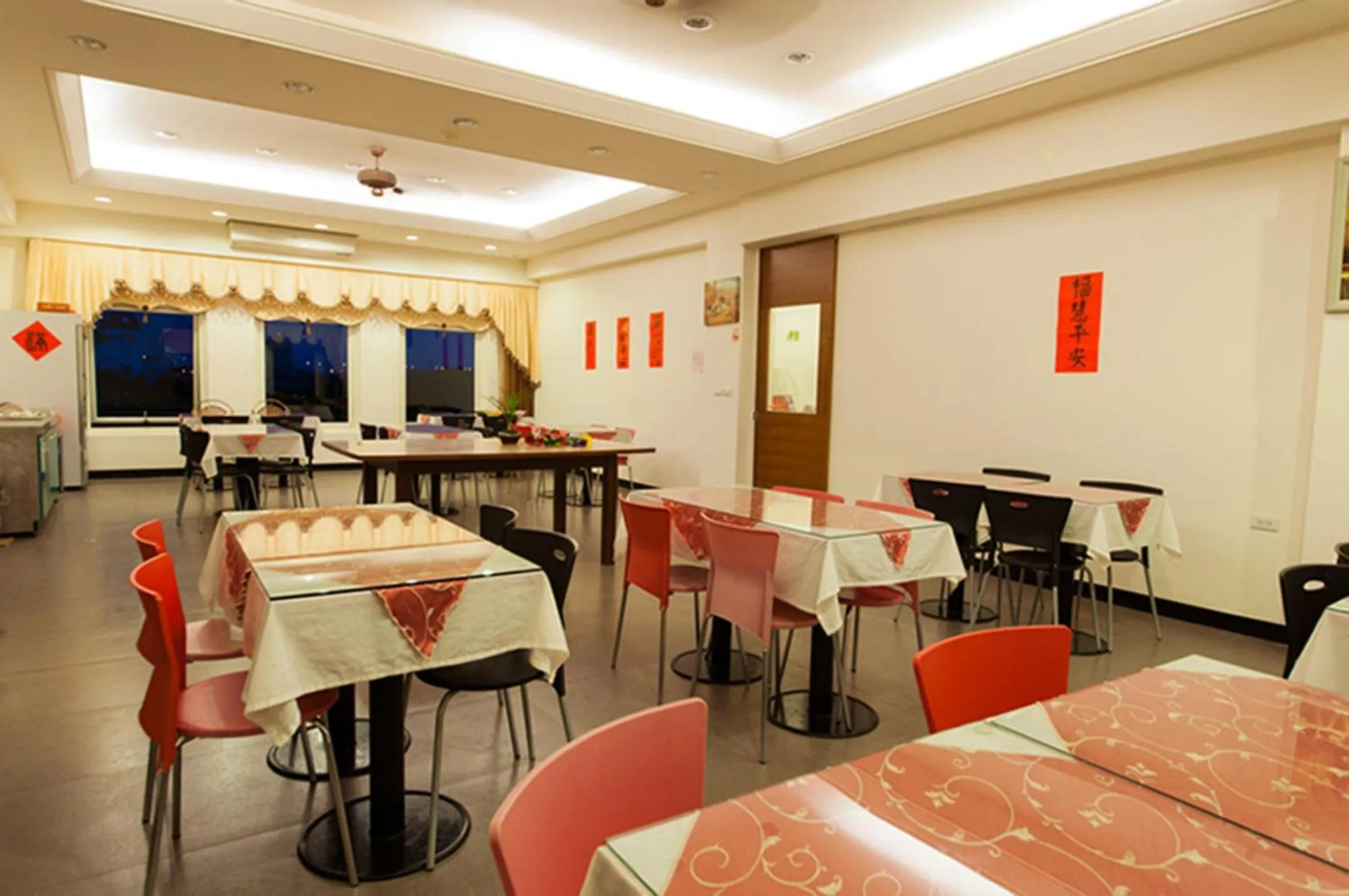 Restaurant/places to eat in Rice Countryside