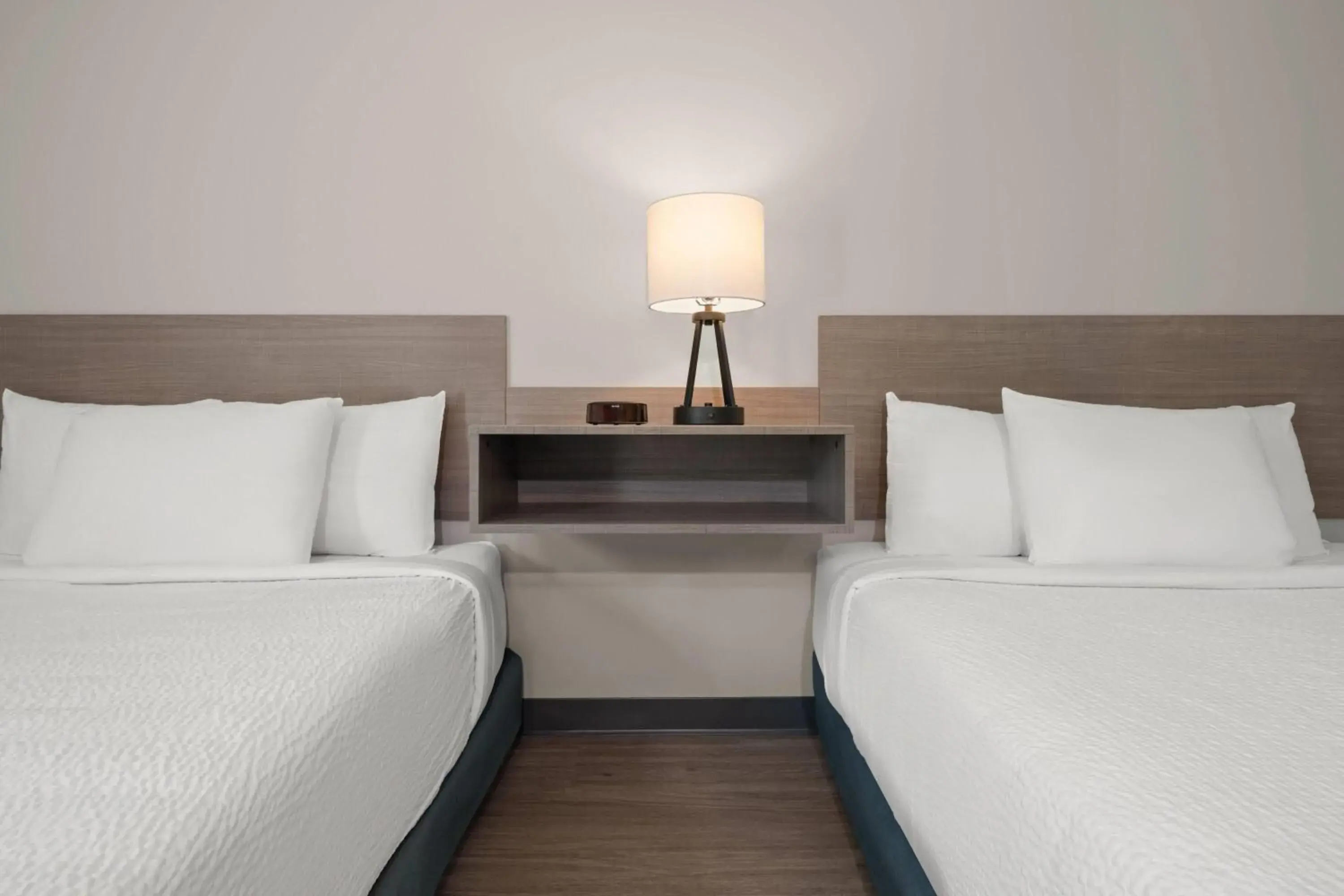 Queen Room with Two Queen Beds, Mobility Access and Bathtub with Grab Bars, Non-Smoking in ECHO Suites Extended Stay by Wyndham Johnson City Medical CR Queen Room with Two Queen Beds, Mobility Access and Bathtub with Grab Bars, Non-Smoking in ECHO Suites Extended Stay by Wyndham Johnson City Medical CR