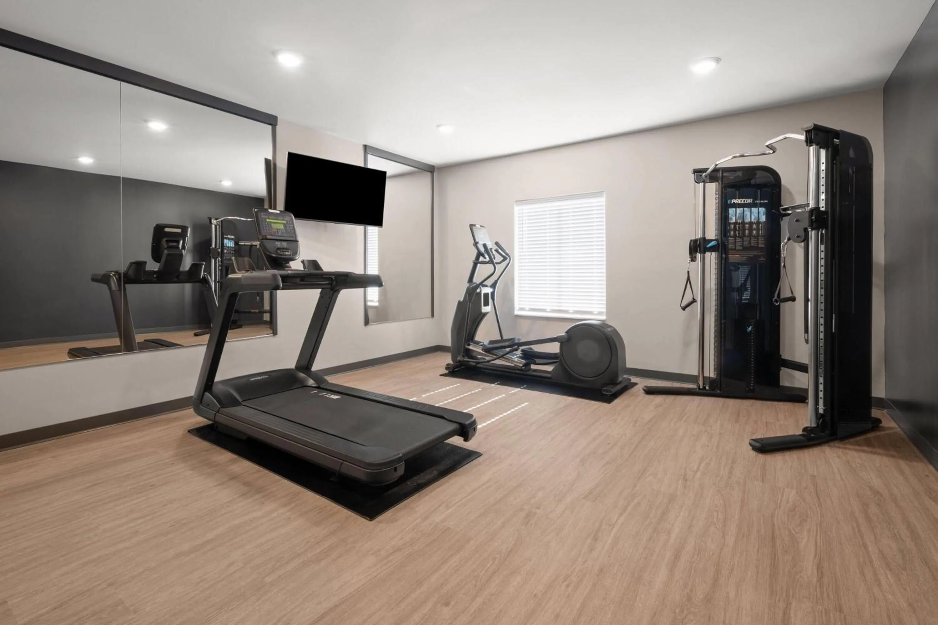 Fitness centre/facilities in ECHO Suites Extended Stay by Wyndham Johnson City Medical CR