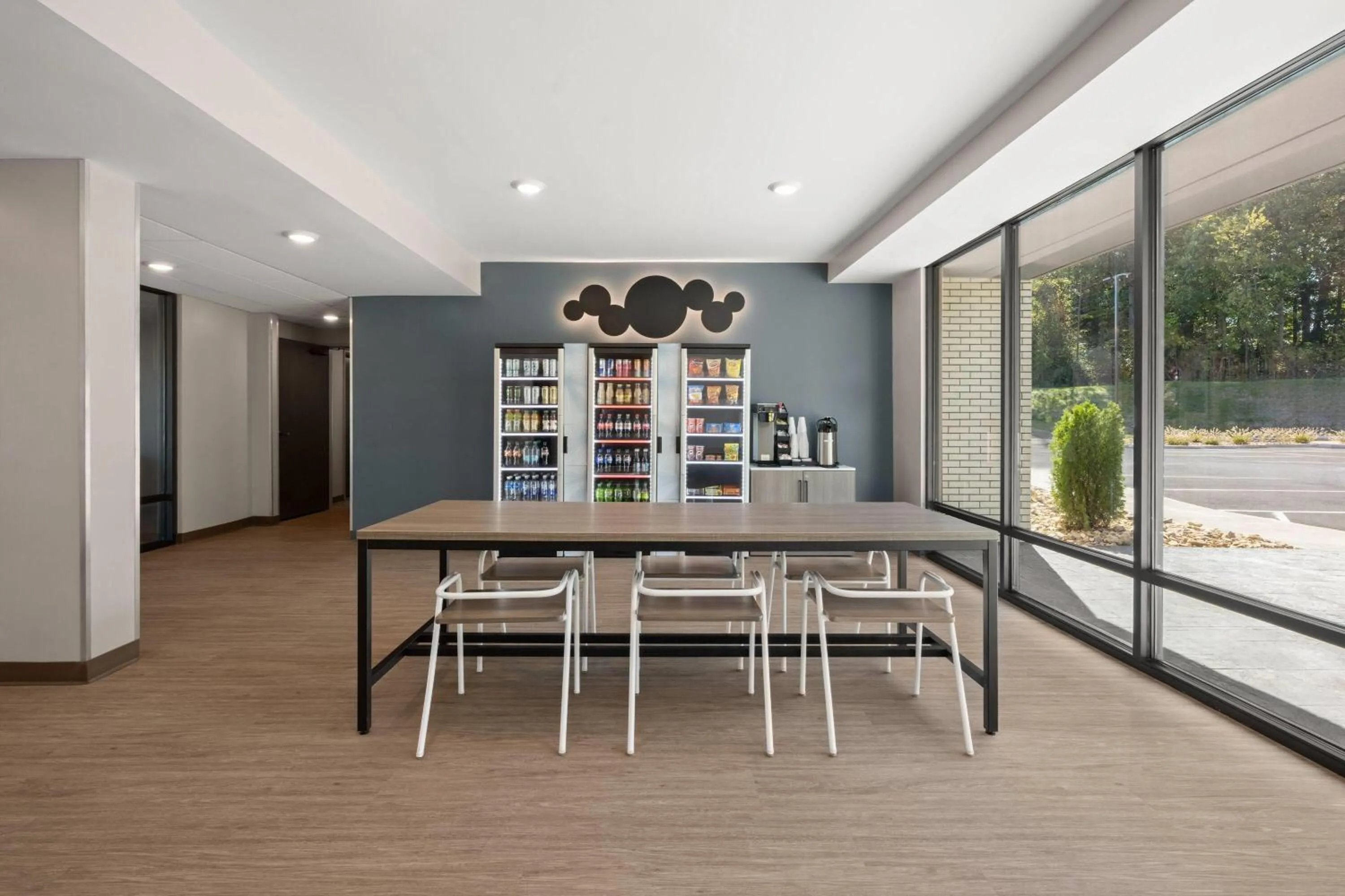 Lobby or reception in ECHO Suites Extended Stay by Wyndham Johnson City Medical CR