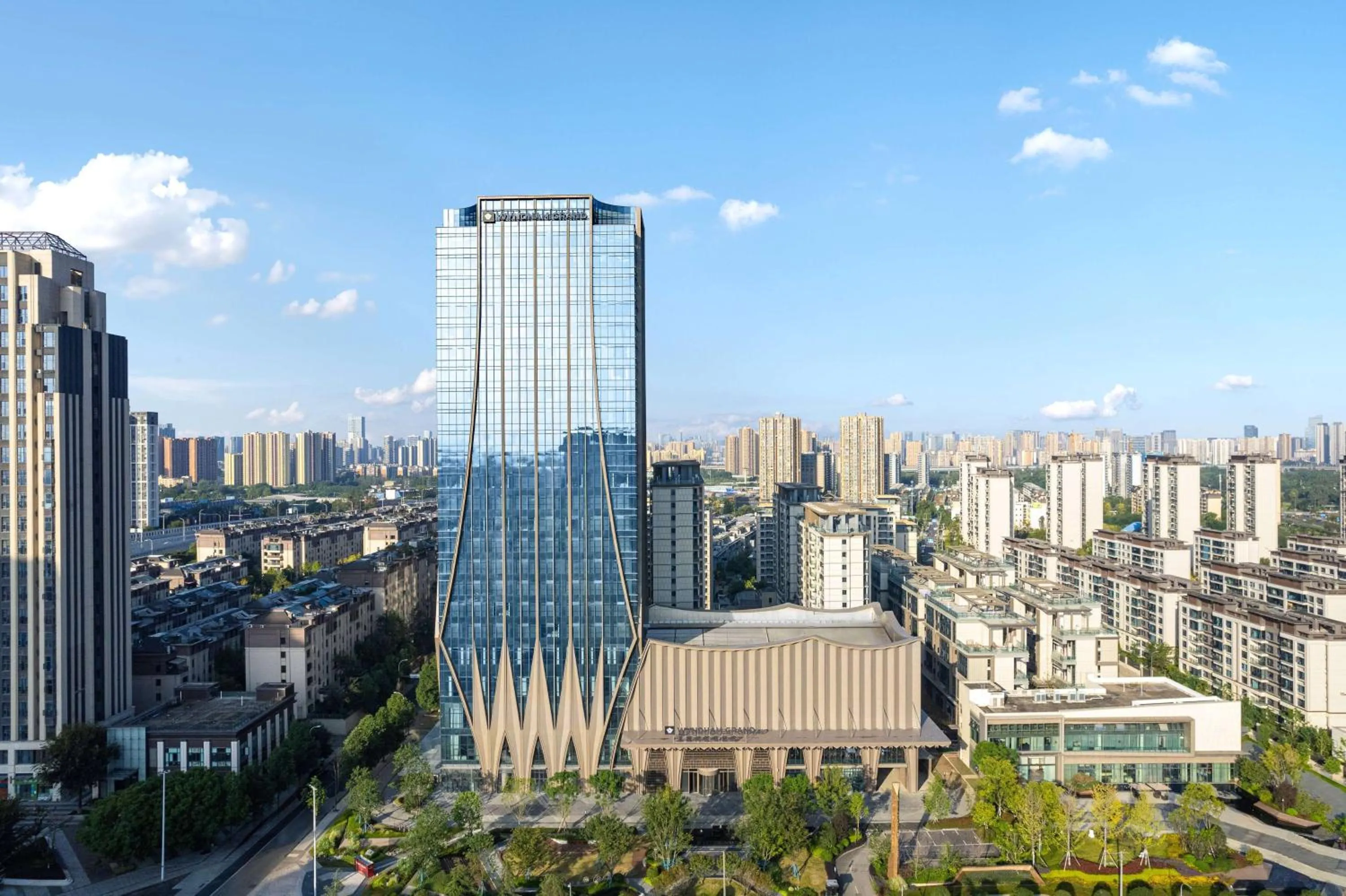 Property building in Wyndham Grand Chengdu East