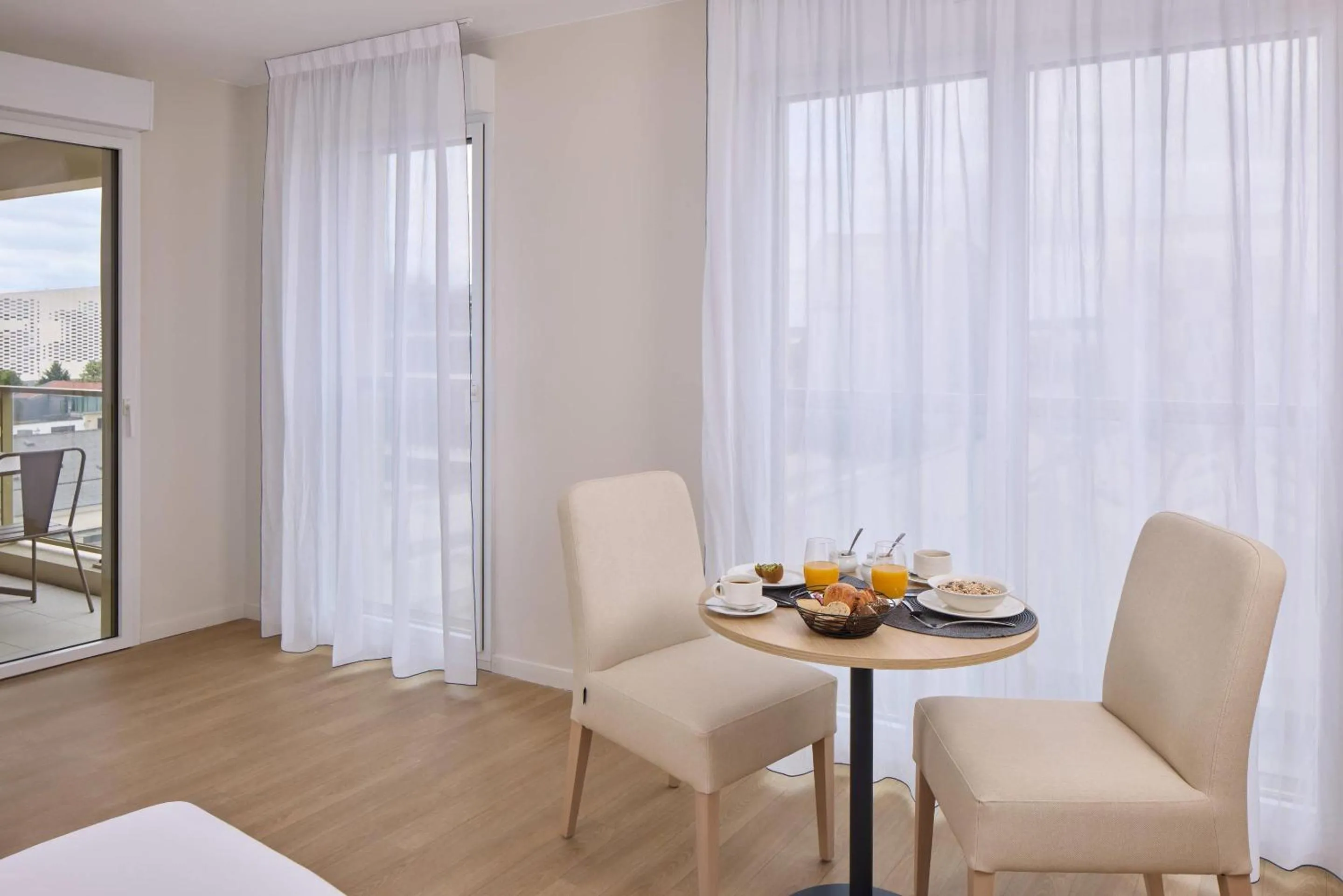 Quality Aparthotel Bordeaux Saint-Jean