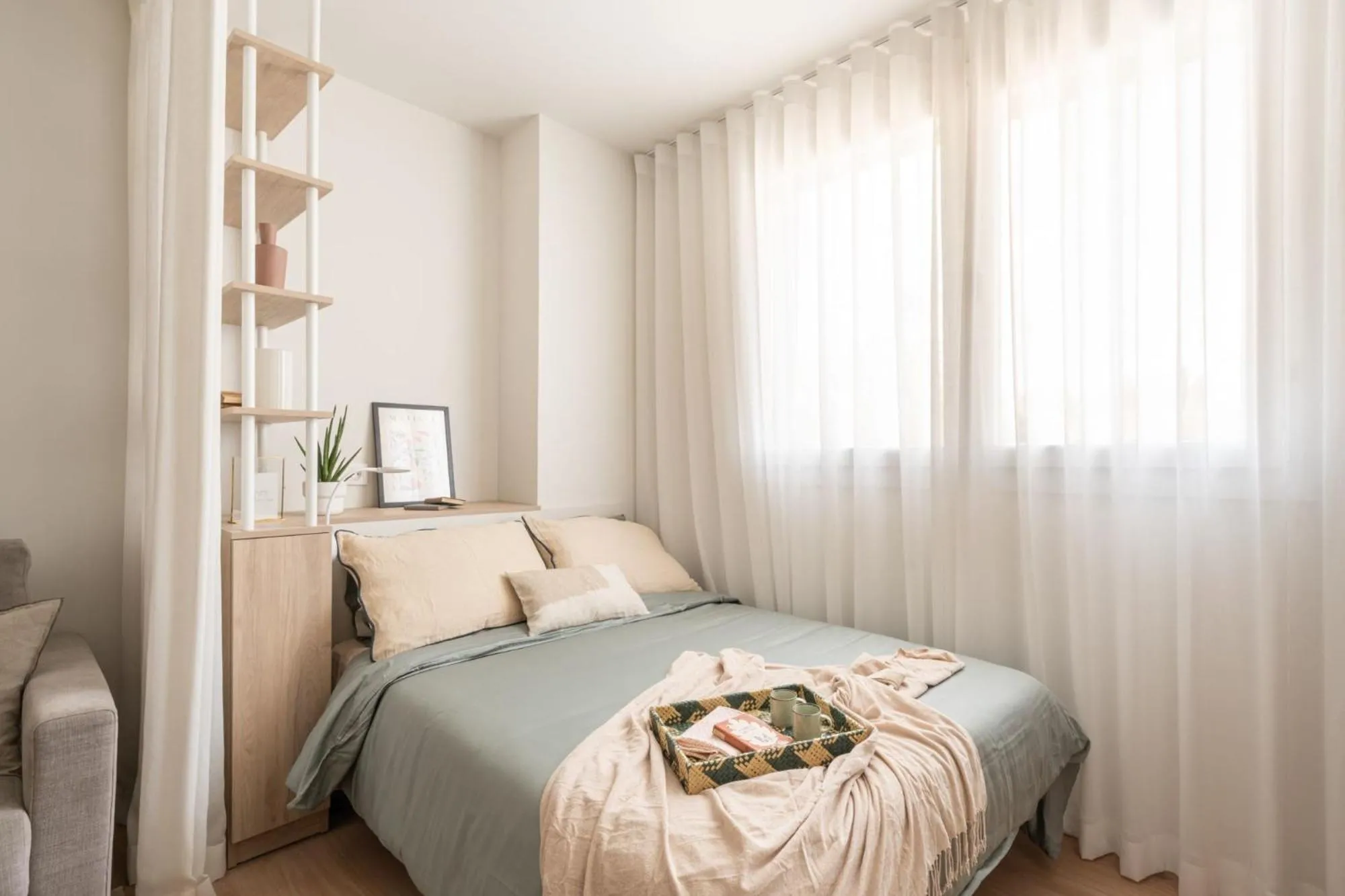 Bed in Be Casa Alcobendas