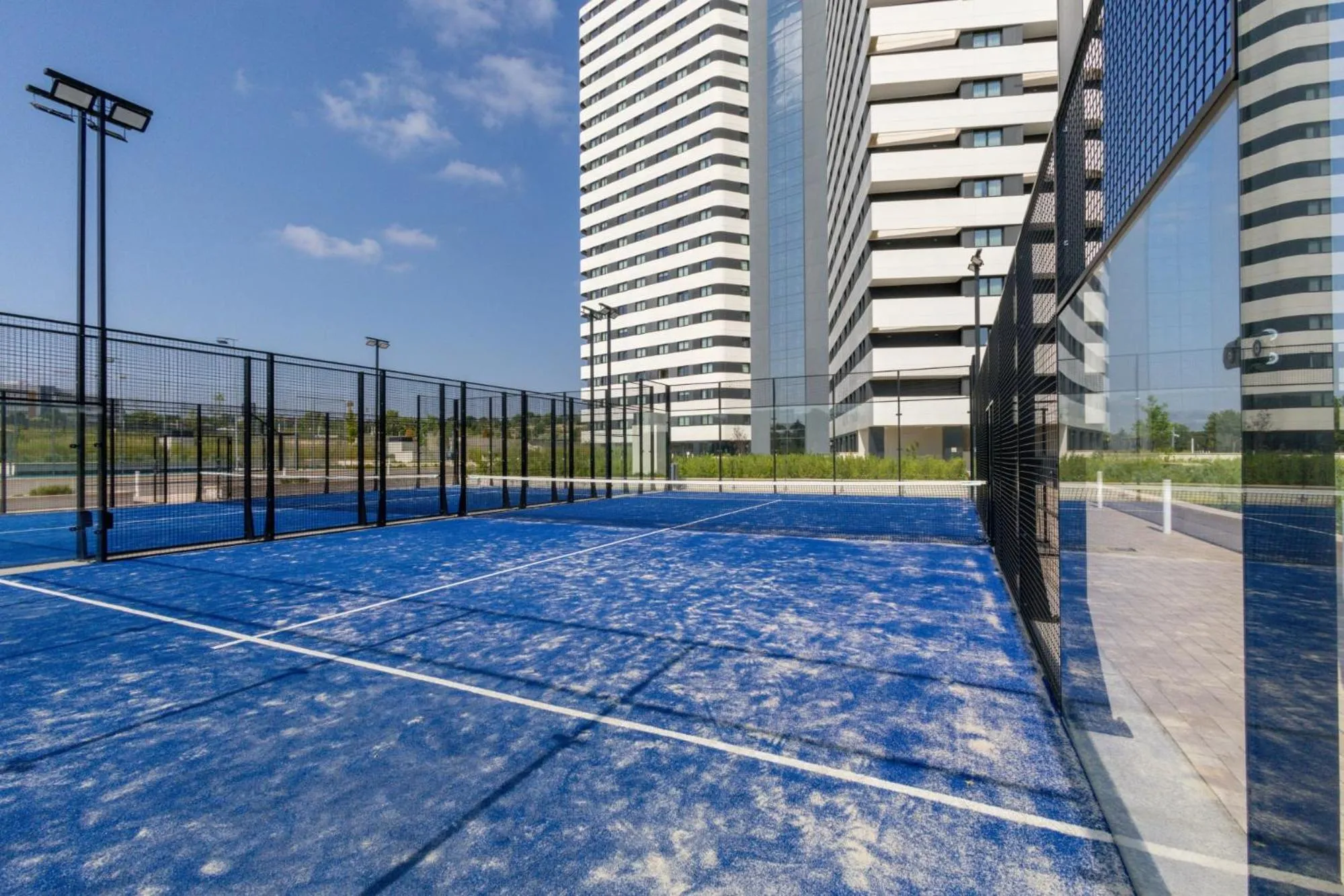 Tennis court in Be Casa Alcobendas