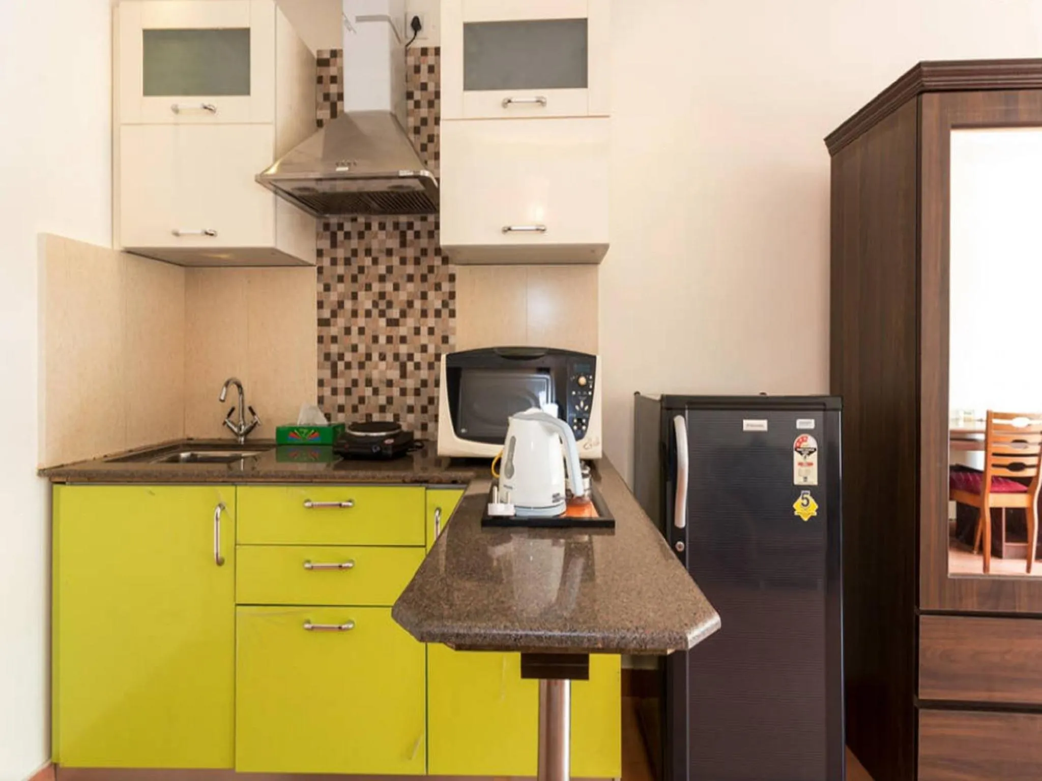 Kitchen or kitchenette in Amidst Monuments and Serenity