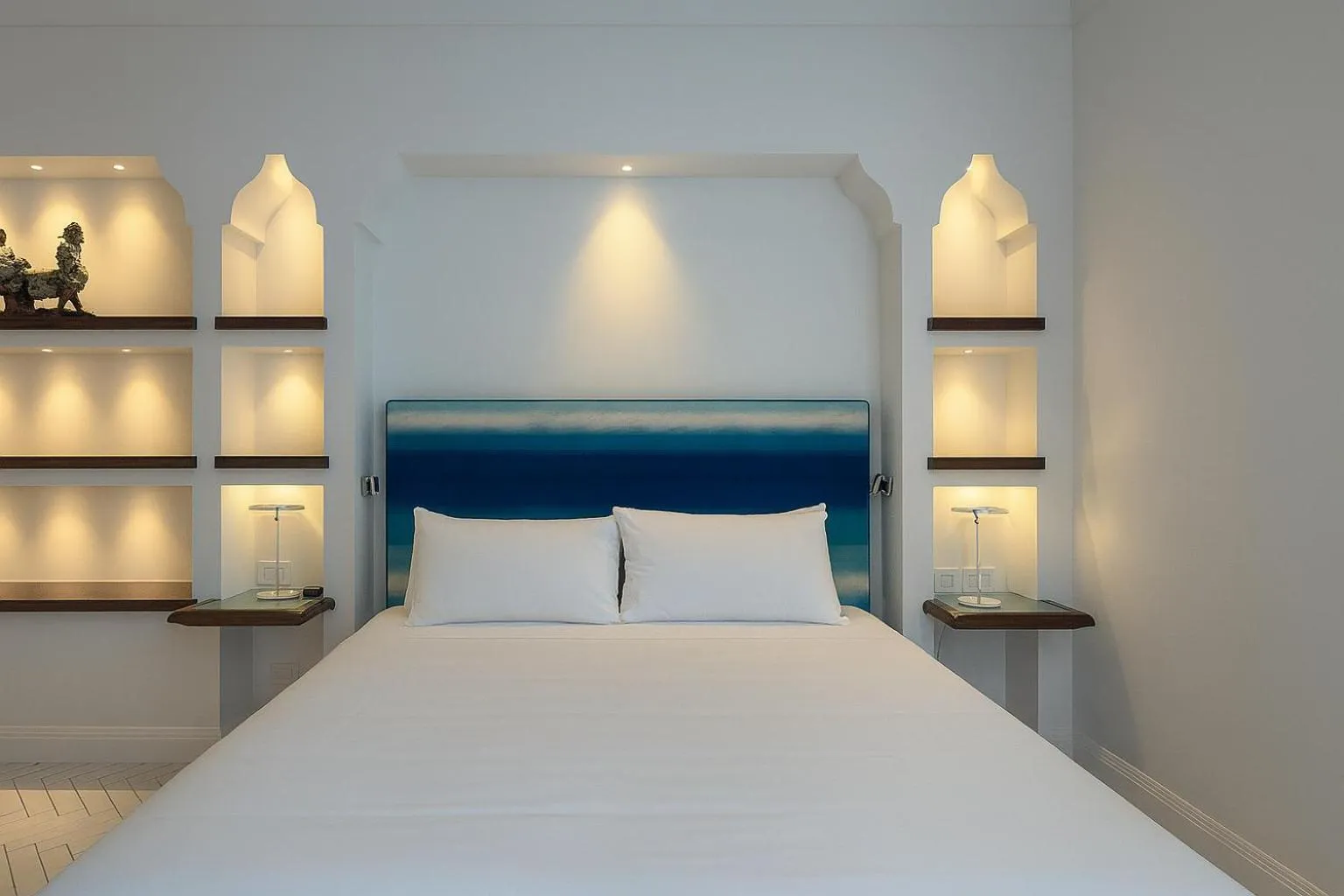 Photo of the whole room, Bed in Grand Hotel Europa Palace Sorrento