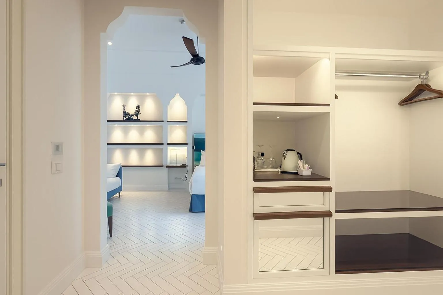 Photo of the whole room, Bed in Grand Hotel Europa Palace Sorrento