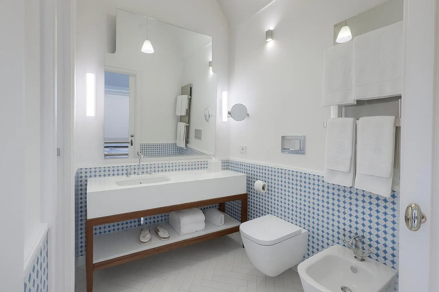 Toilet in Grand Hotel Europa Palace Sorrento