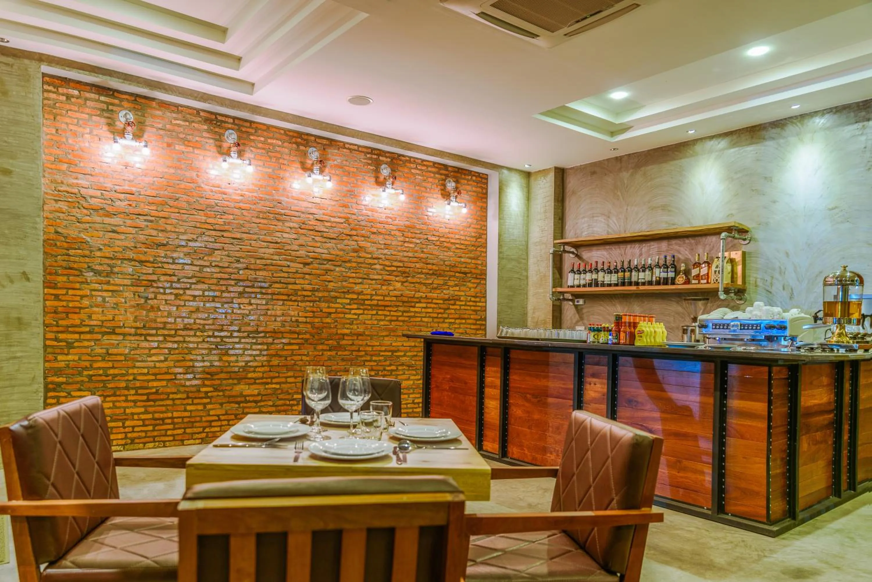 Lounge or bar in S Park Design Hotel