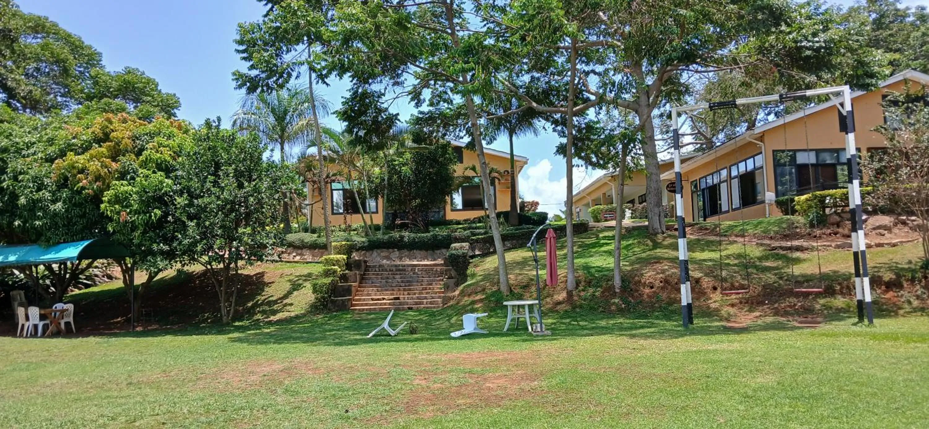 Garden in Explorer Resort & Marina