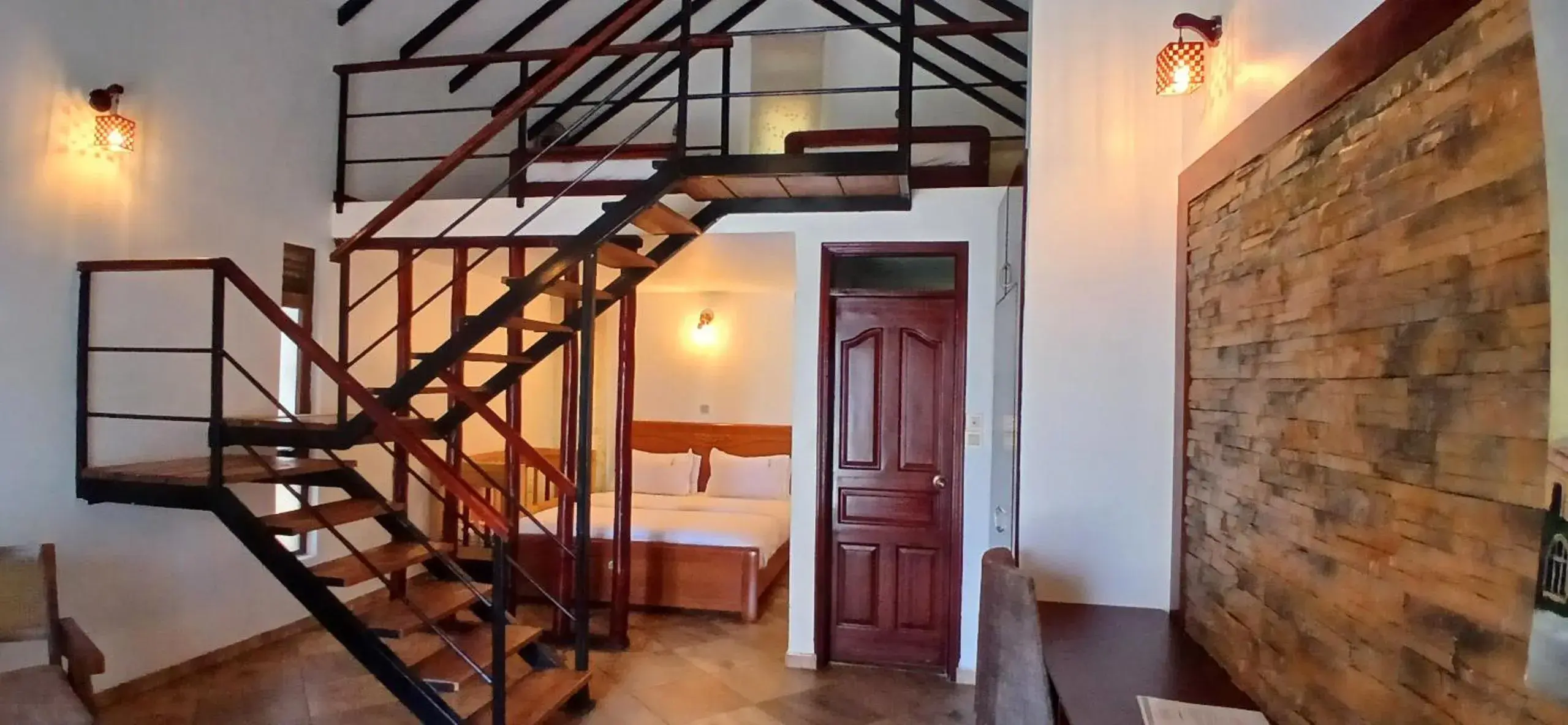 Family Room - single occupancy in Explorer Resort & Marina Family Room - single occupancy in Explorer Resort & Marina