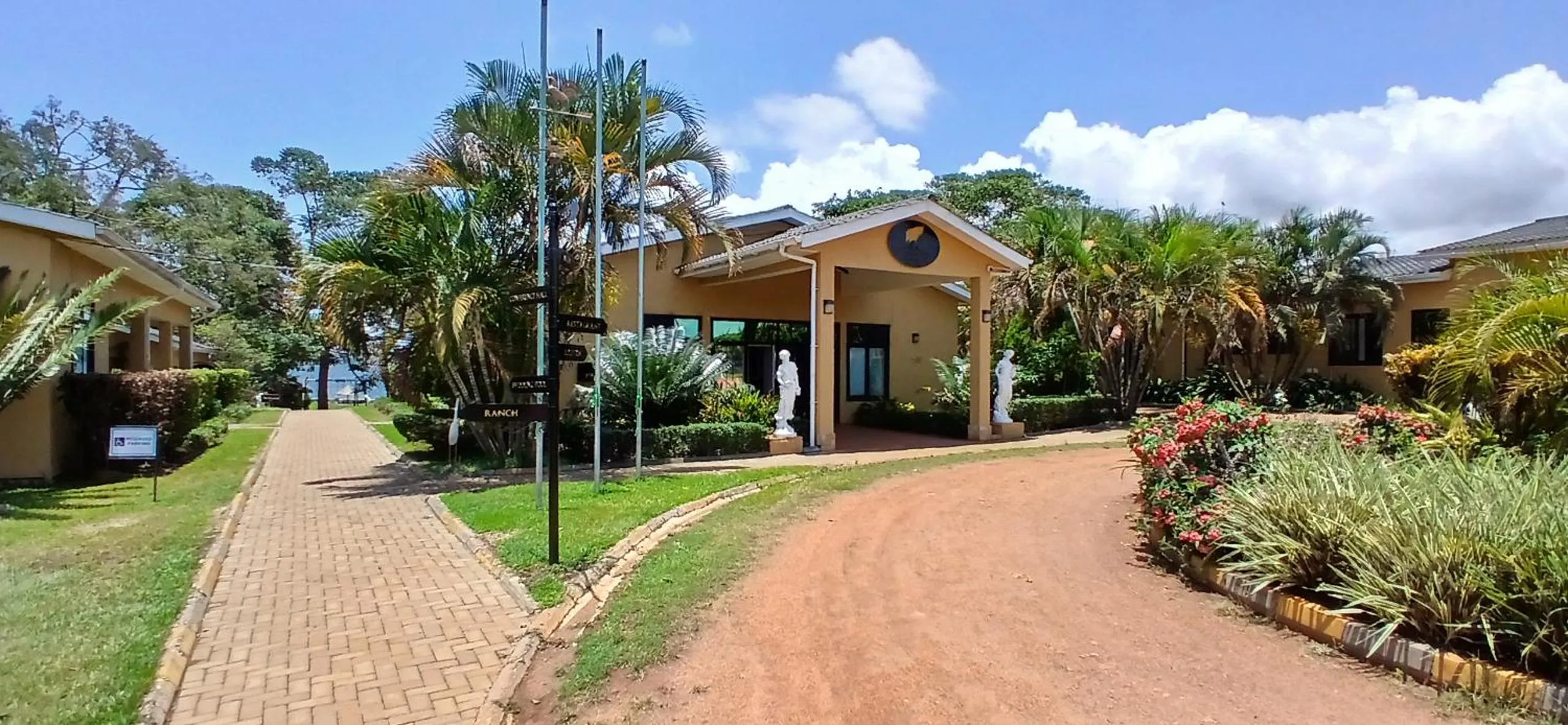 Property building in Explorer Resort & Marina