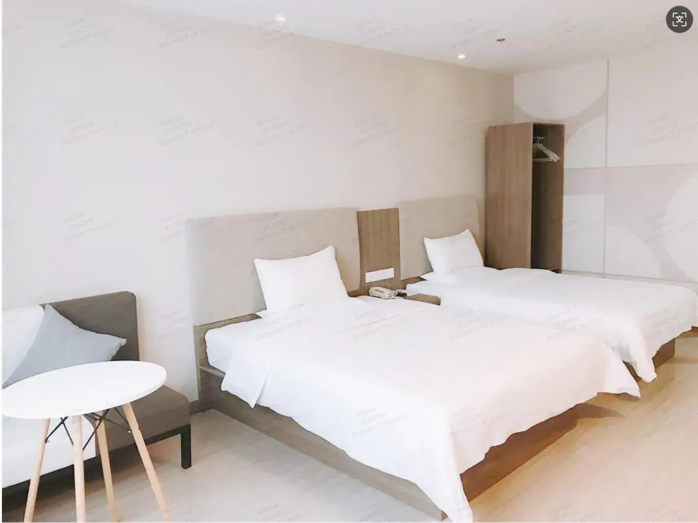 Bed in Hanting Hotel Shanghai Waigaoqiao Free Trade Zone Jingao Road Bed in Hanting Hotel Shanghai Waigaoqiao Free Trade Zone Jingao Road