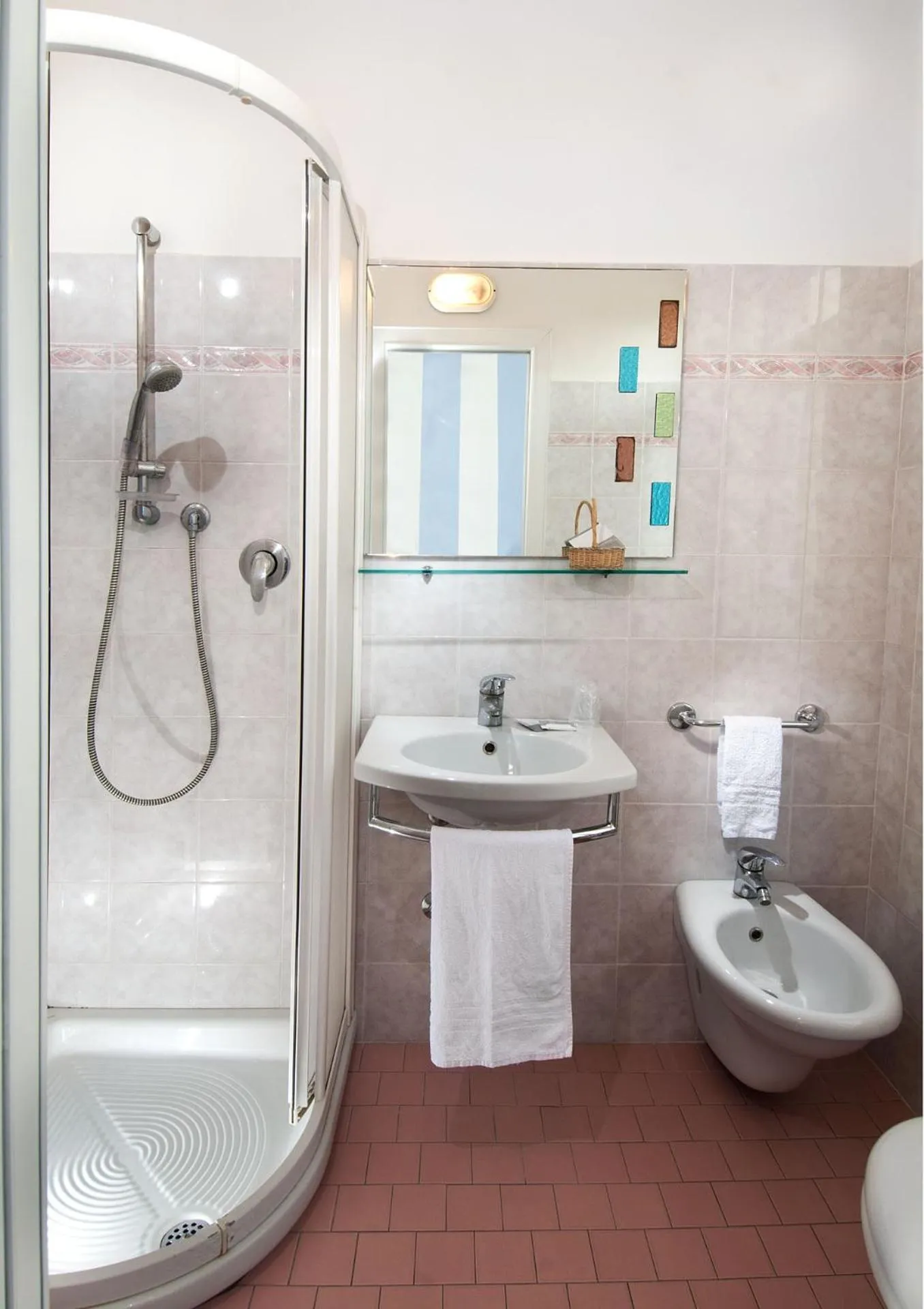 Bathroom in Hotel Cheri