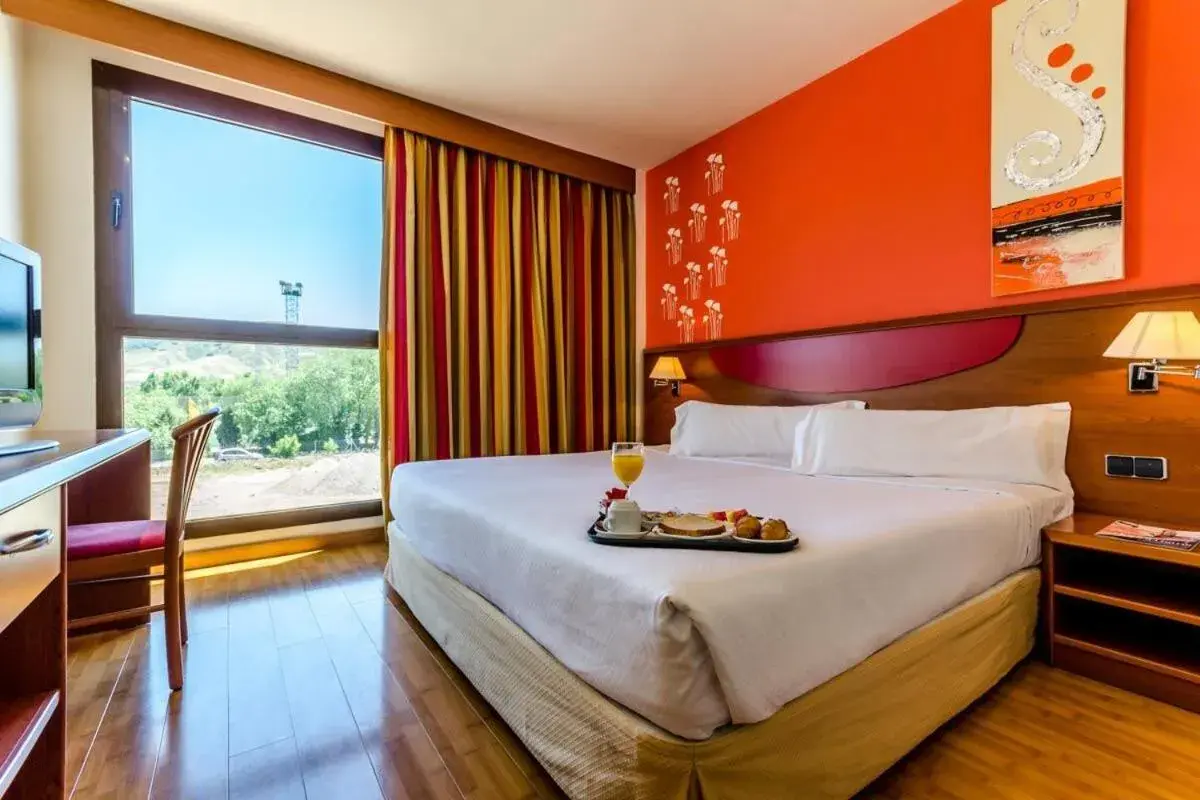 Day, Bed in Alcalá Plaza Day, Bed in Alcalá Plaza