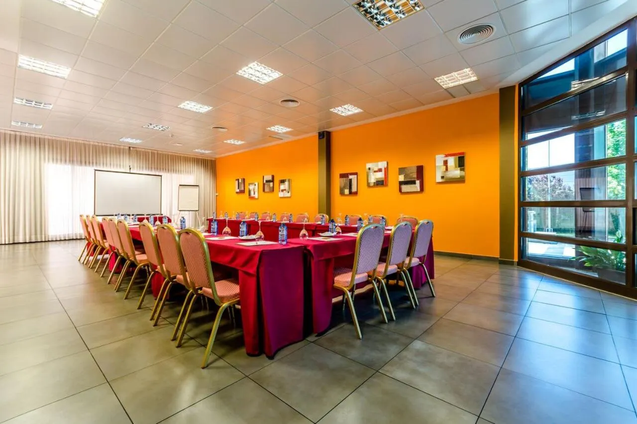 Meeting/conference room in Alcalá Plaza