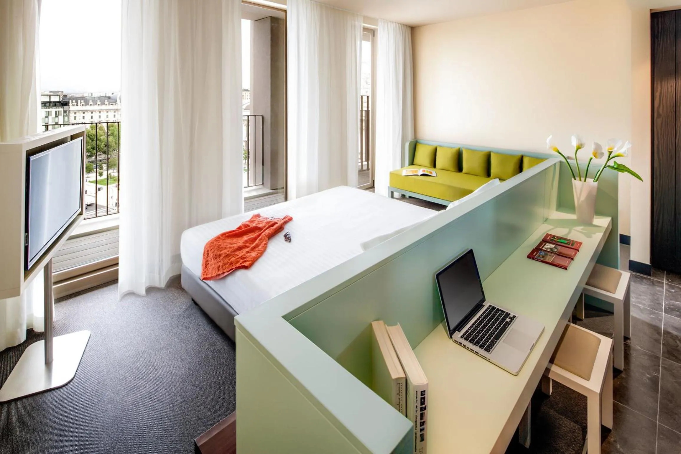 View (from property/room), Bed in Glam Milano