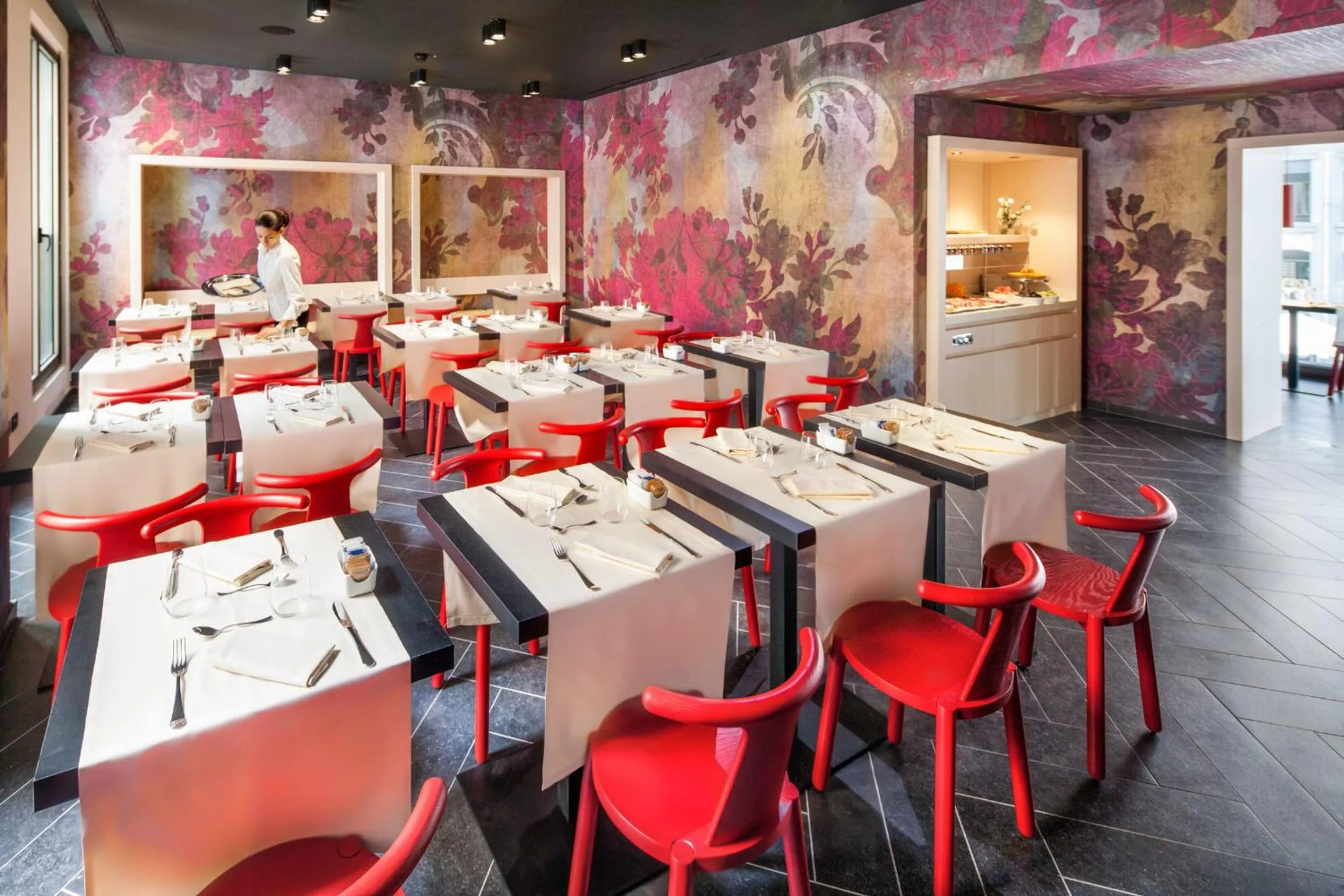 Restaurant/places to eat in Glam Milano