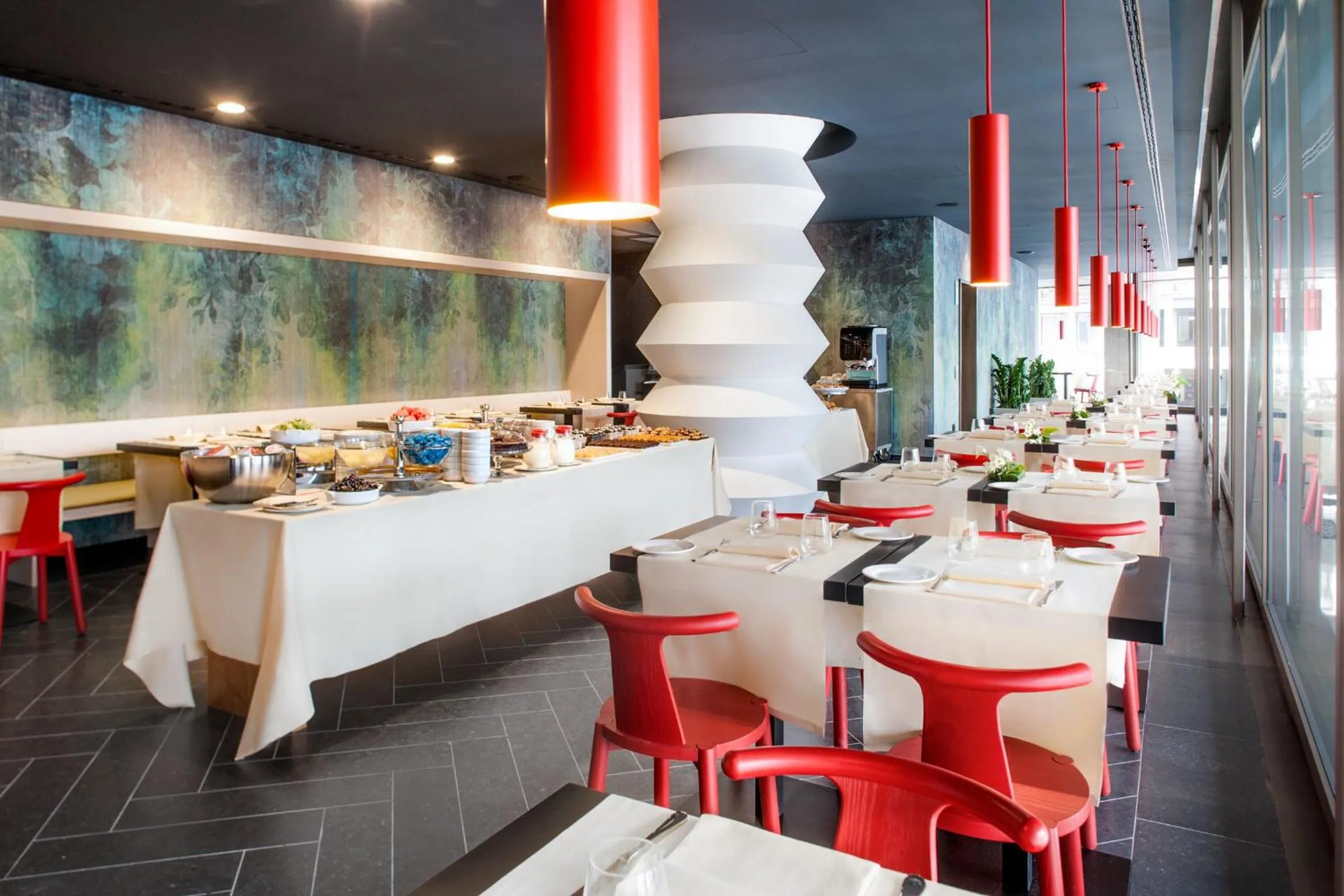 Restaurant/places to eat in Glam Milano