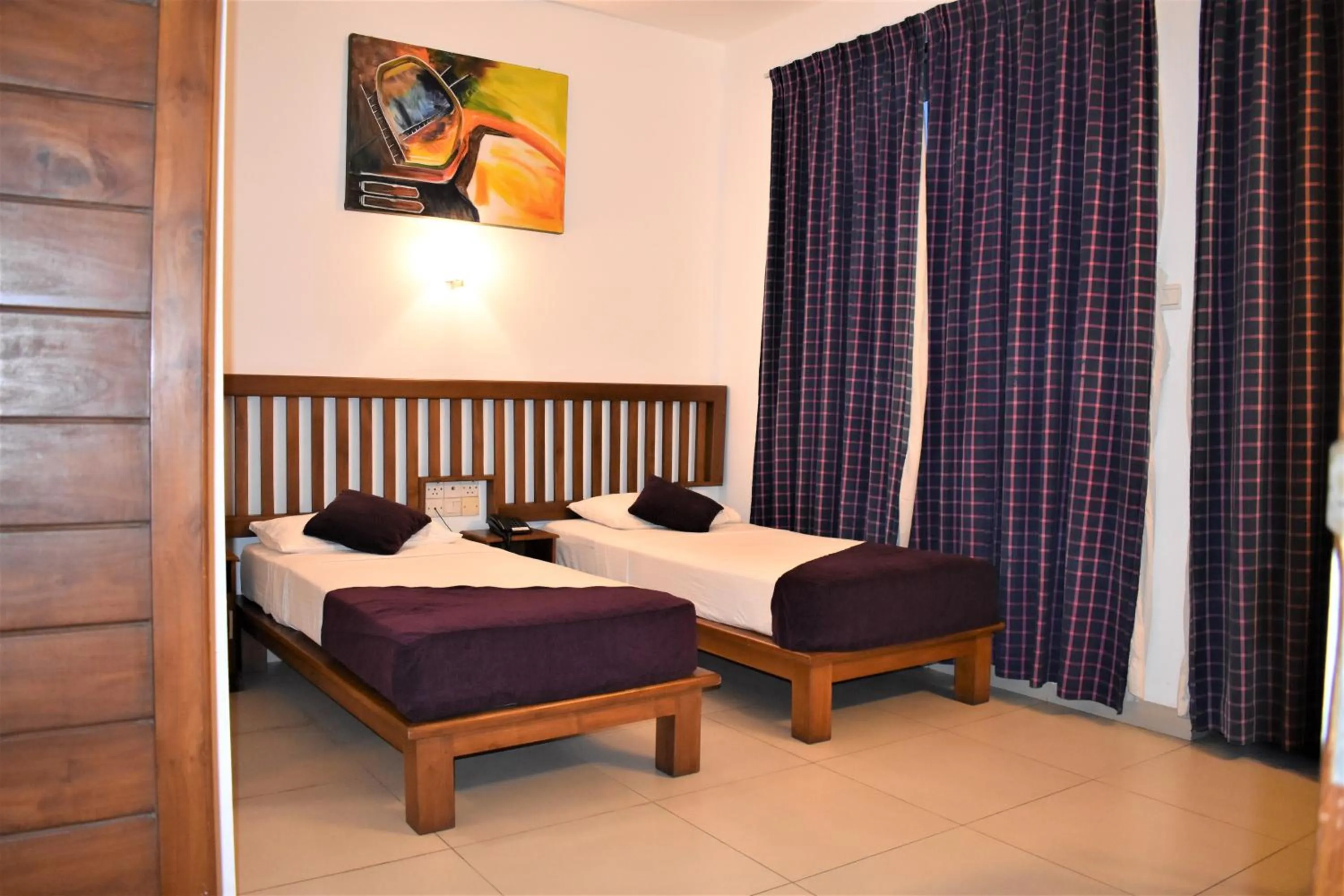 Photo of the whole room, Bed in Port View City Hotel