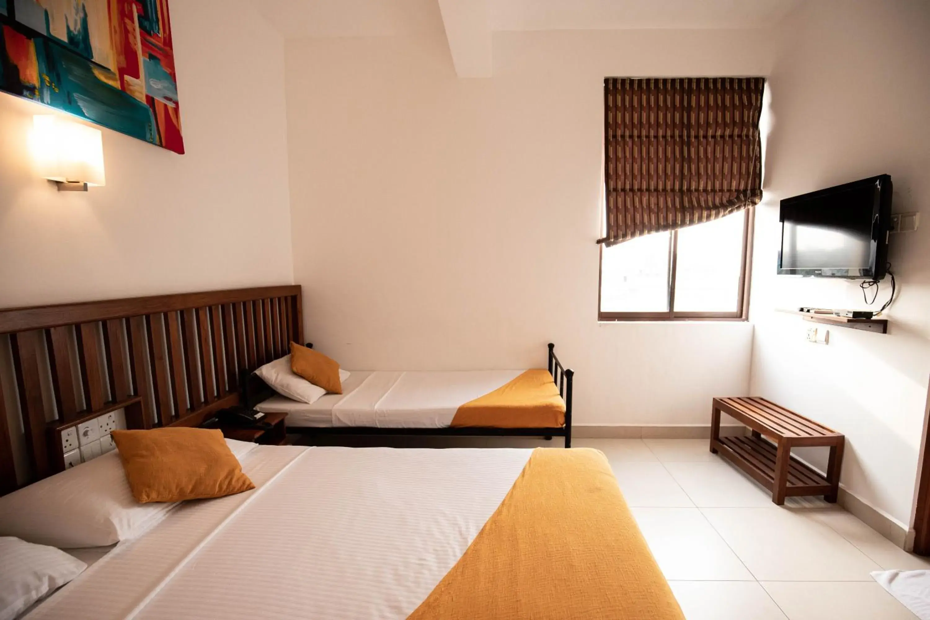 Photo of the whole room, Bed in Port View City Hotel Photo of the whole room, Bed in Port View City Hotel