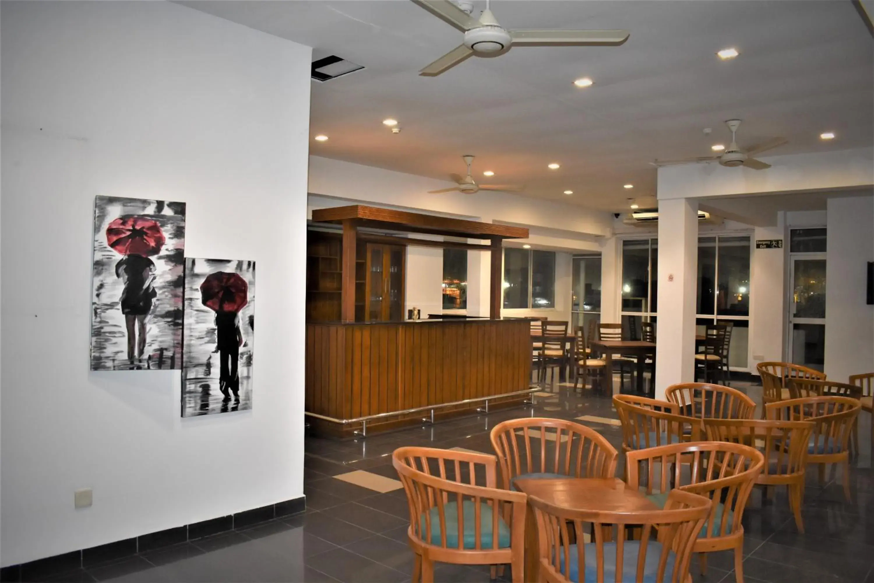 Lounge or bar in Port View City Hotel Lounge or bar in Port View City Hotel