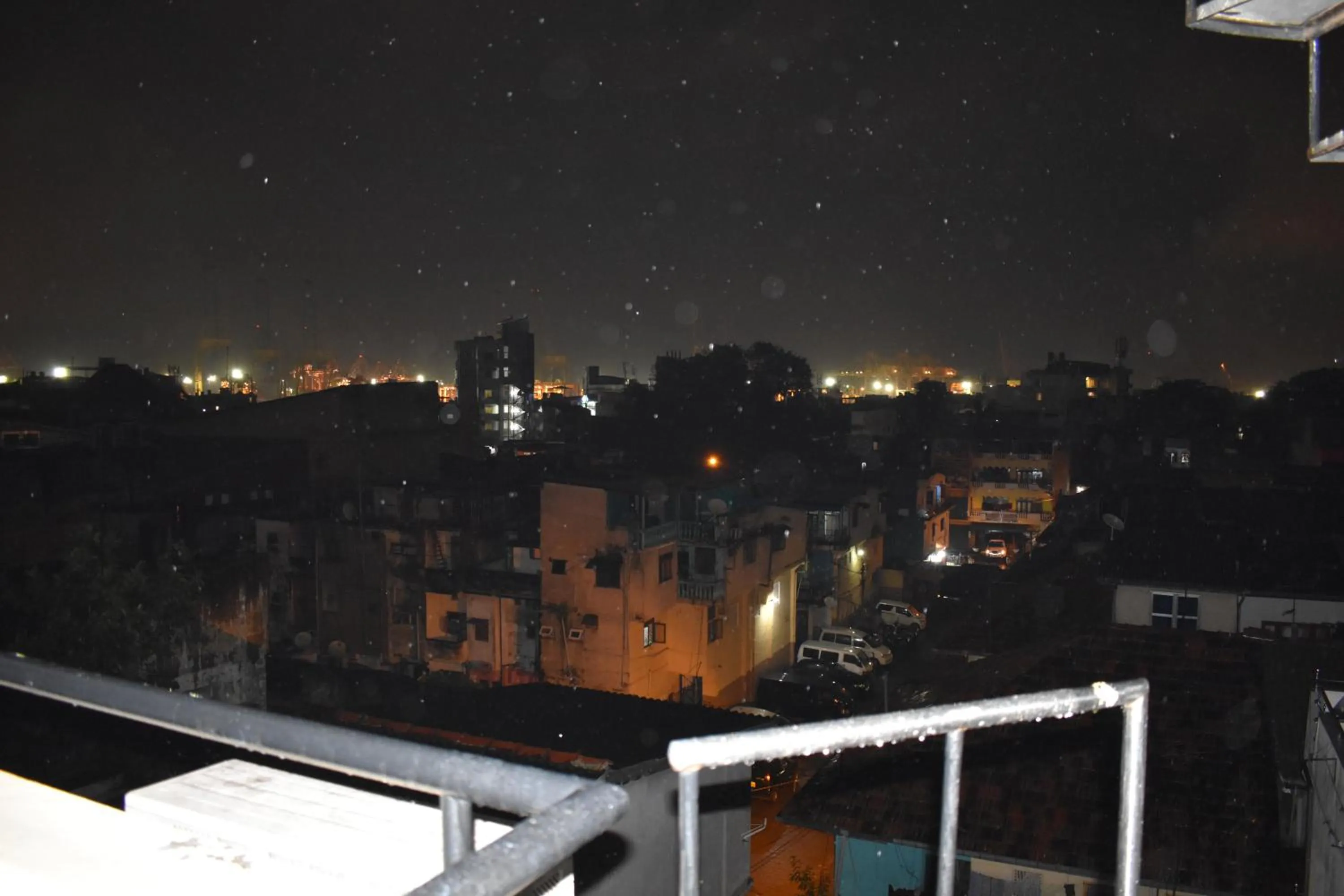 Neighbourhood in Port View City Hotel