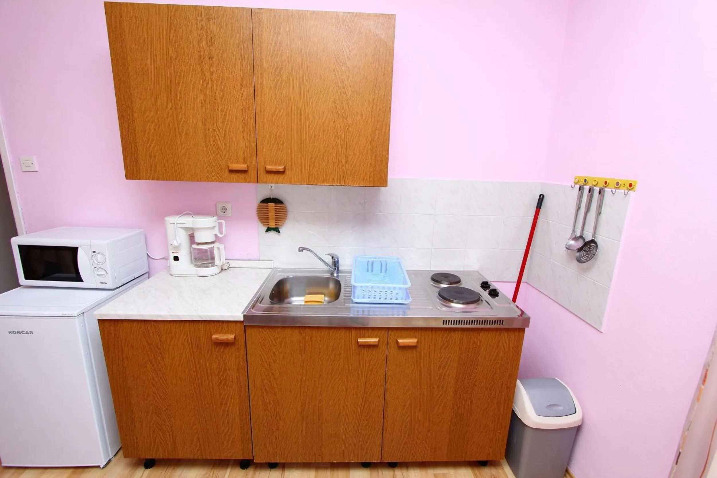 Kitchen or kitchenette in Apartments Antolovic