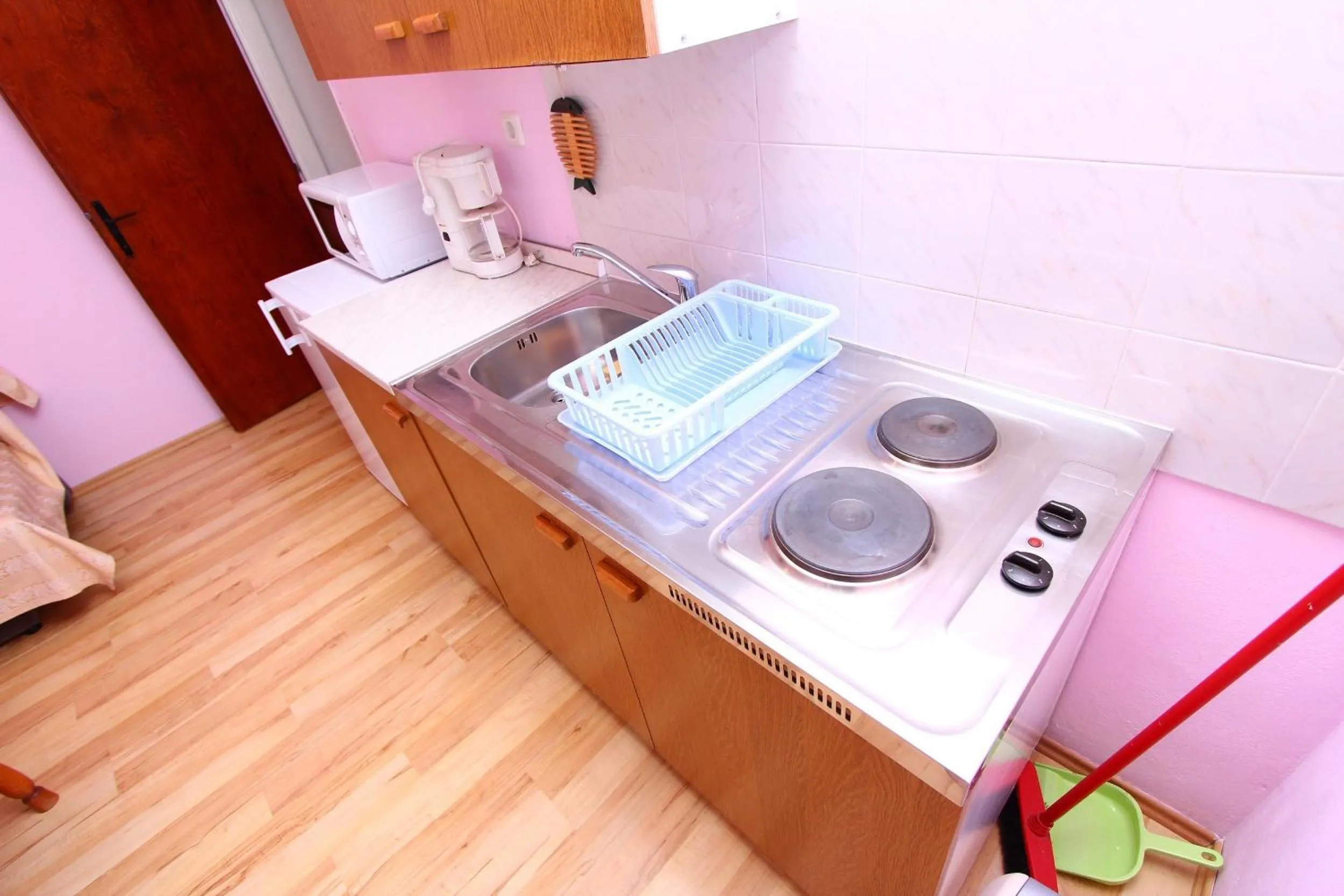 Kitchen or kitchenette in Apartments Antolovic