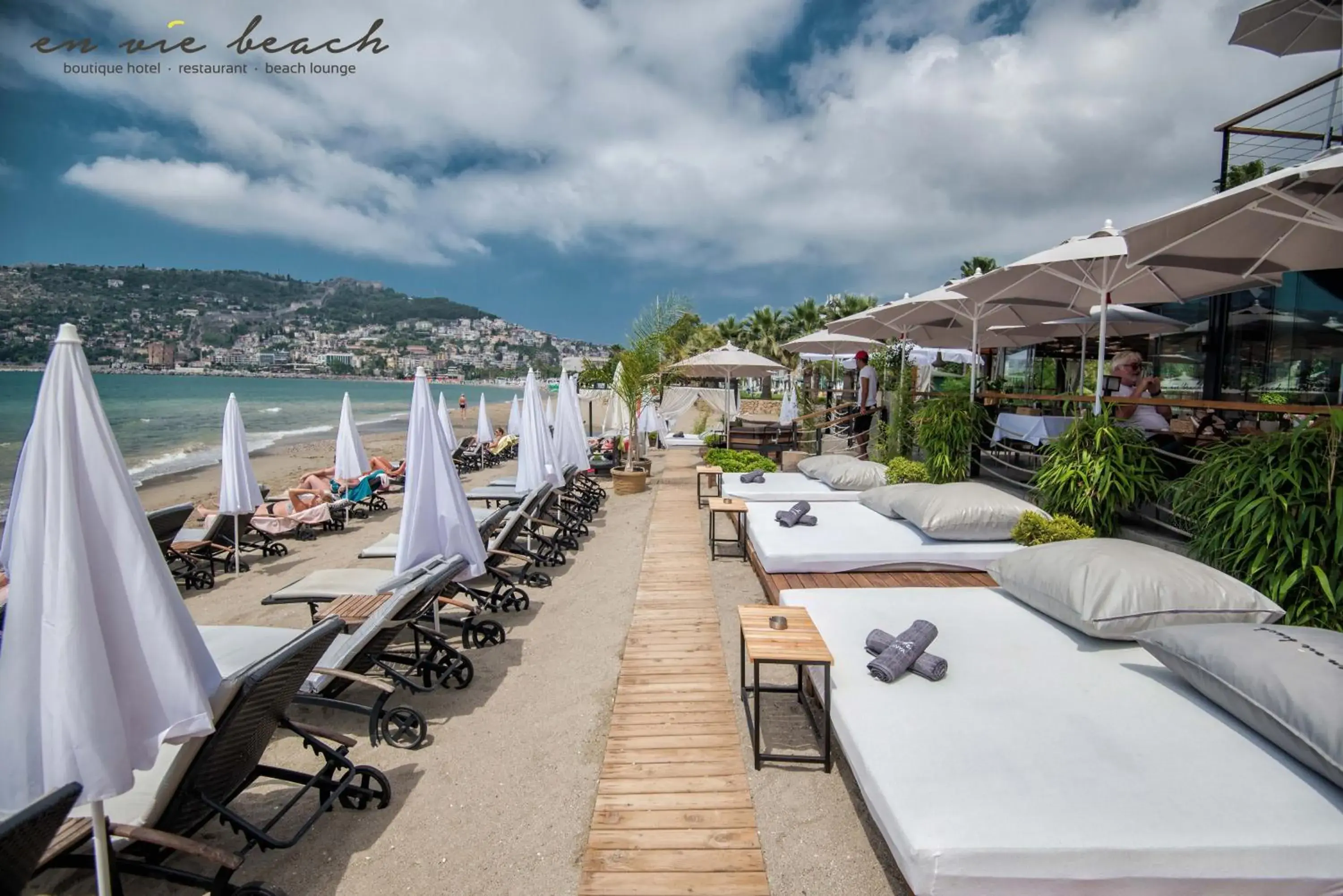 Day in En Vie Beach Boutique Hotel - Adults Only