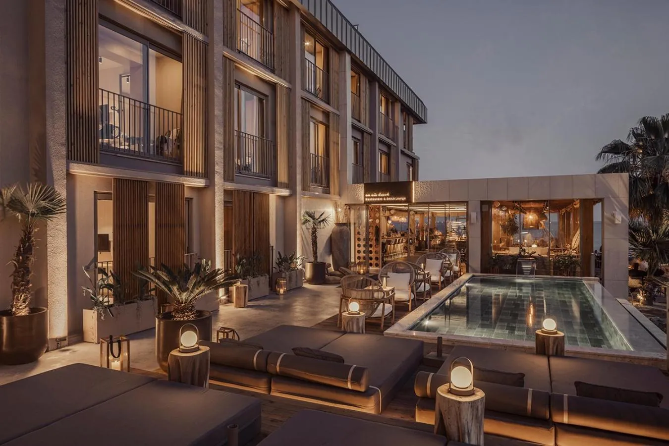 Restaurant/places to eat in En Vie Beach Boutique Hotel - Adults Only