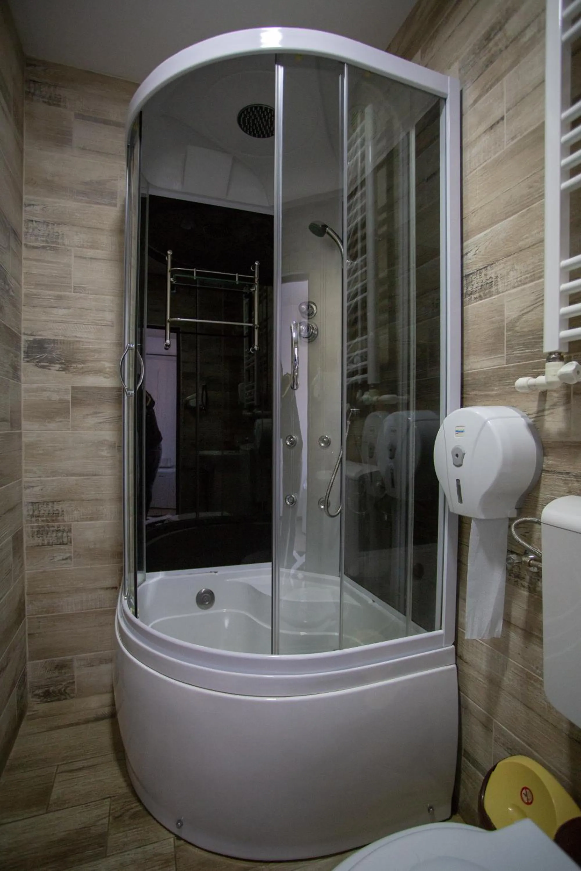 Shower in Casa Alex
