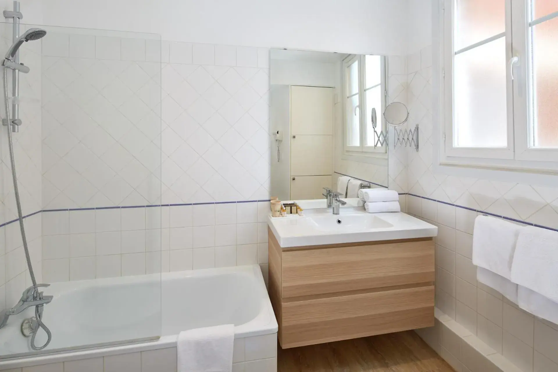 Deluxe Studio in Hotel Résidence Paris Asnières Deluxe Studio in Hotel Résidence Paris Asnières