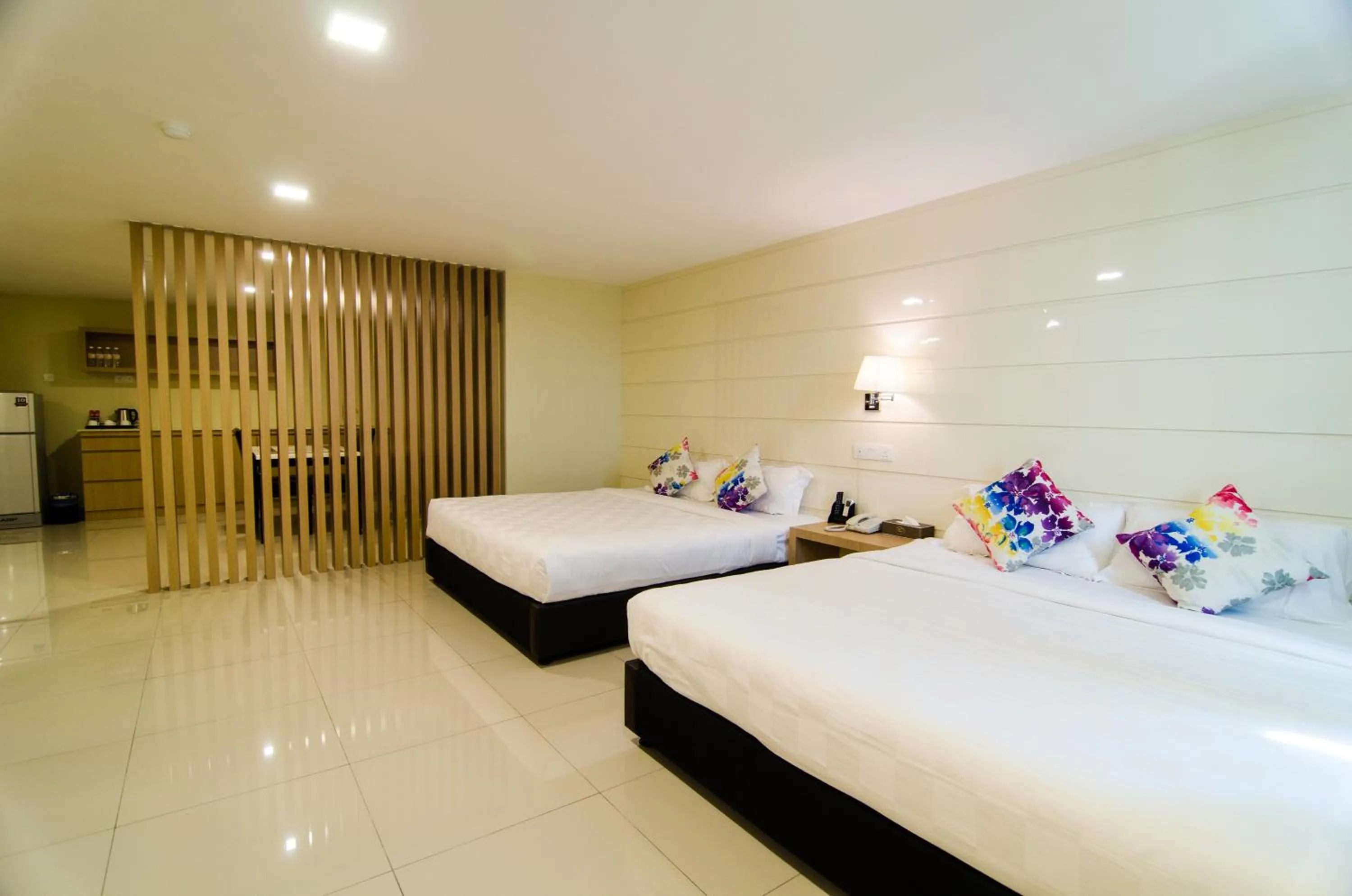 Bed in Mornington Hotel Sitiawan