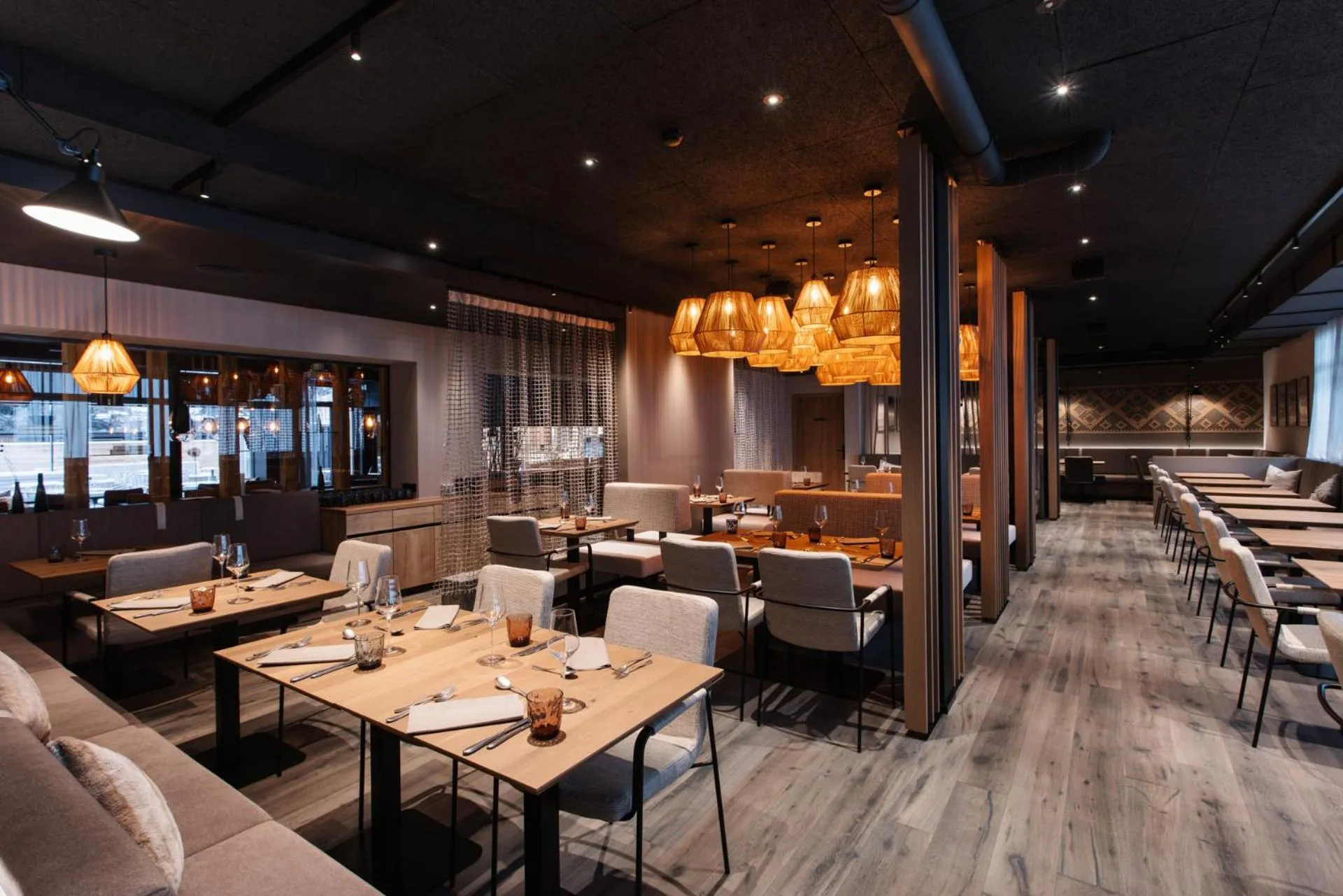 Restaurant/places to eat in Revier Boutique Hotel Kaprun