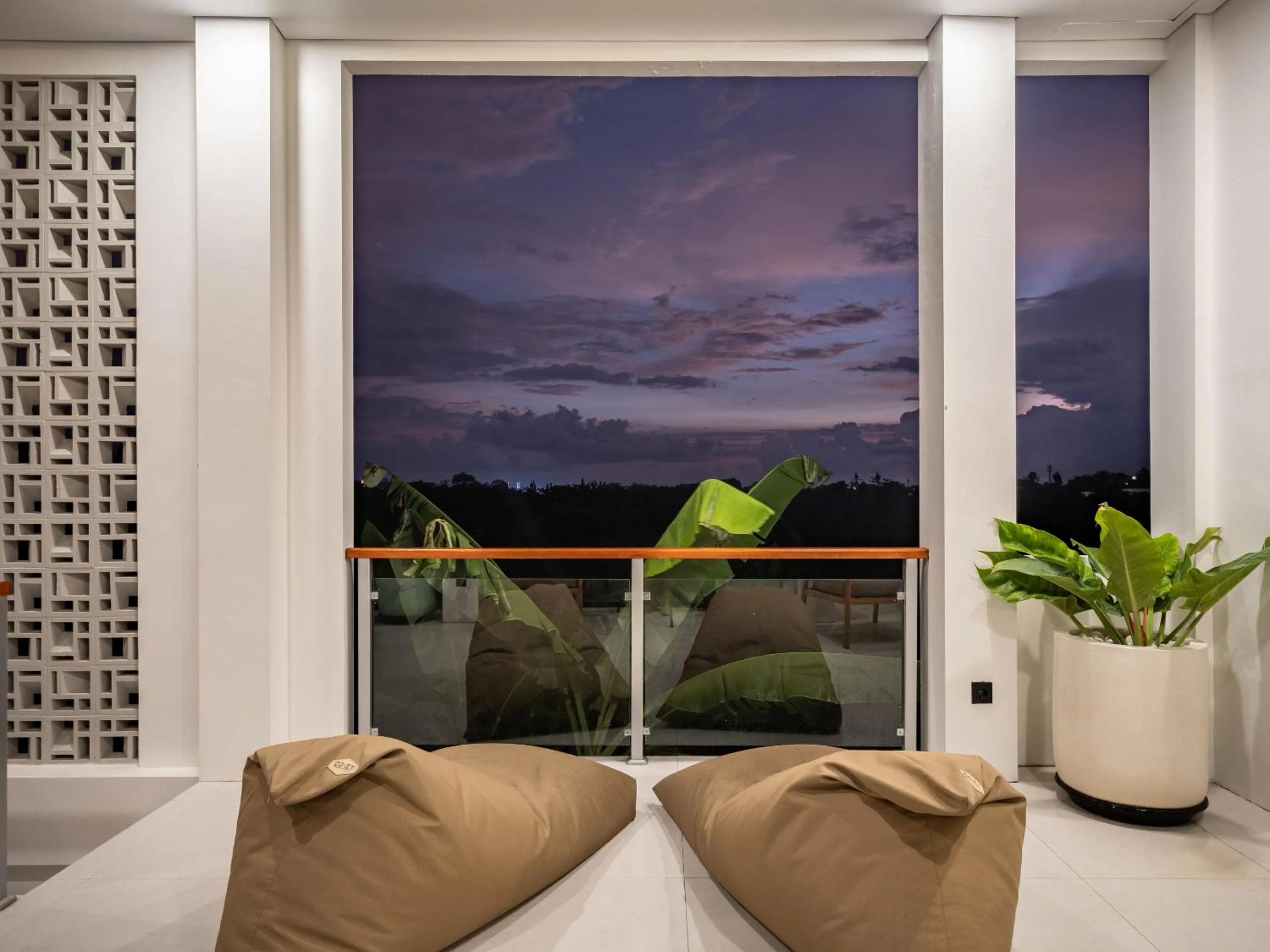 Night in Laid Back Villa Canggu