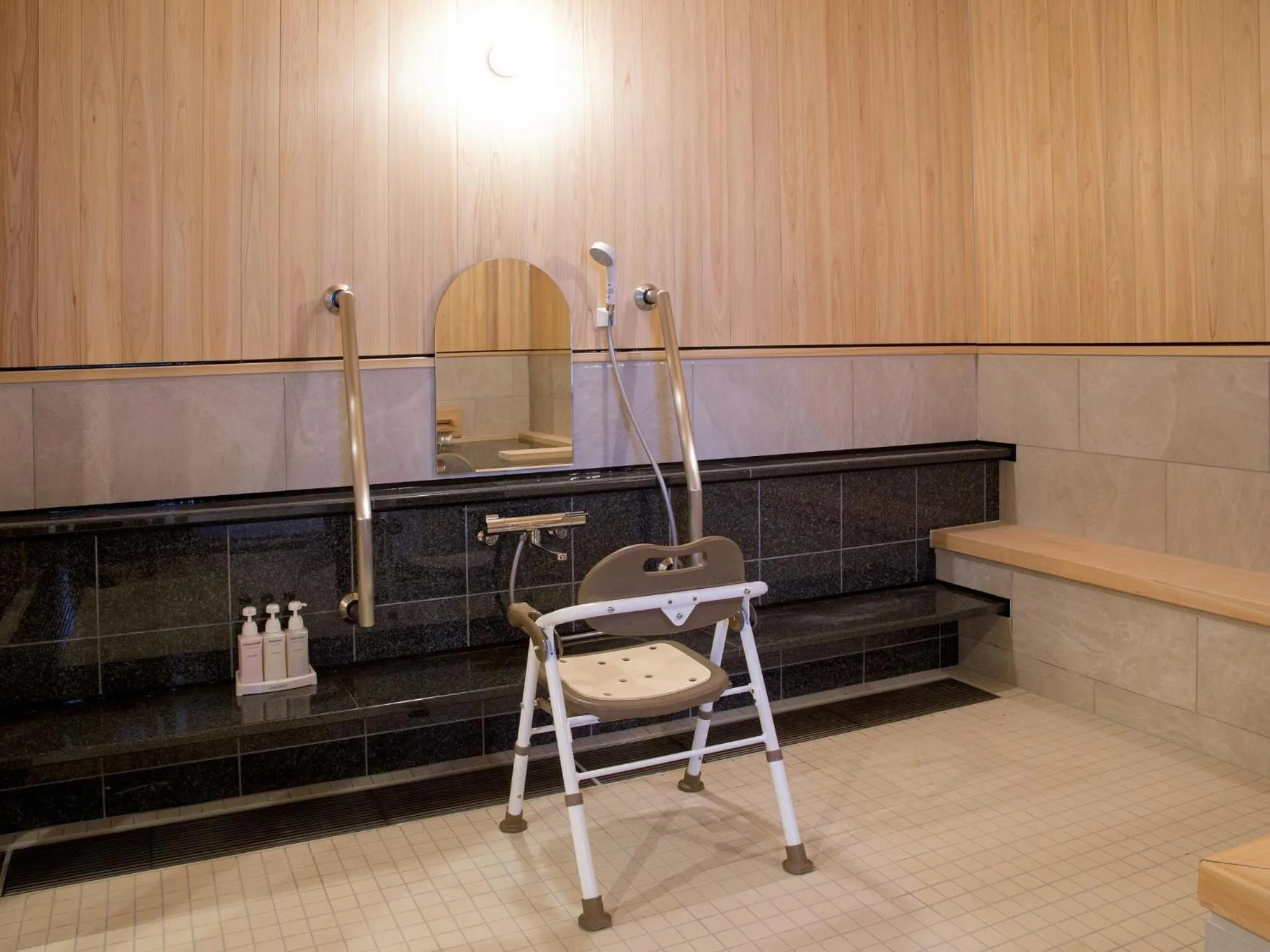 Bathroom in Sakaeya Hotel