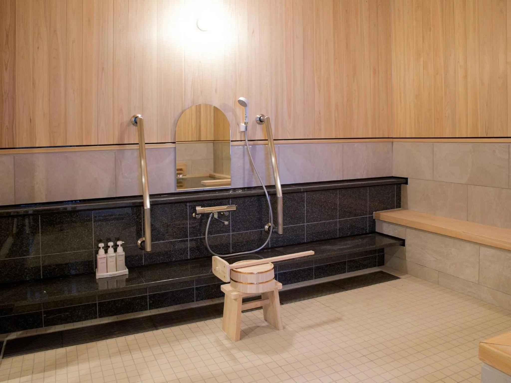 Bathroom in Sakaeya Hotel