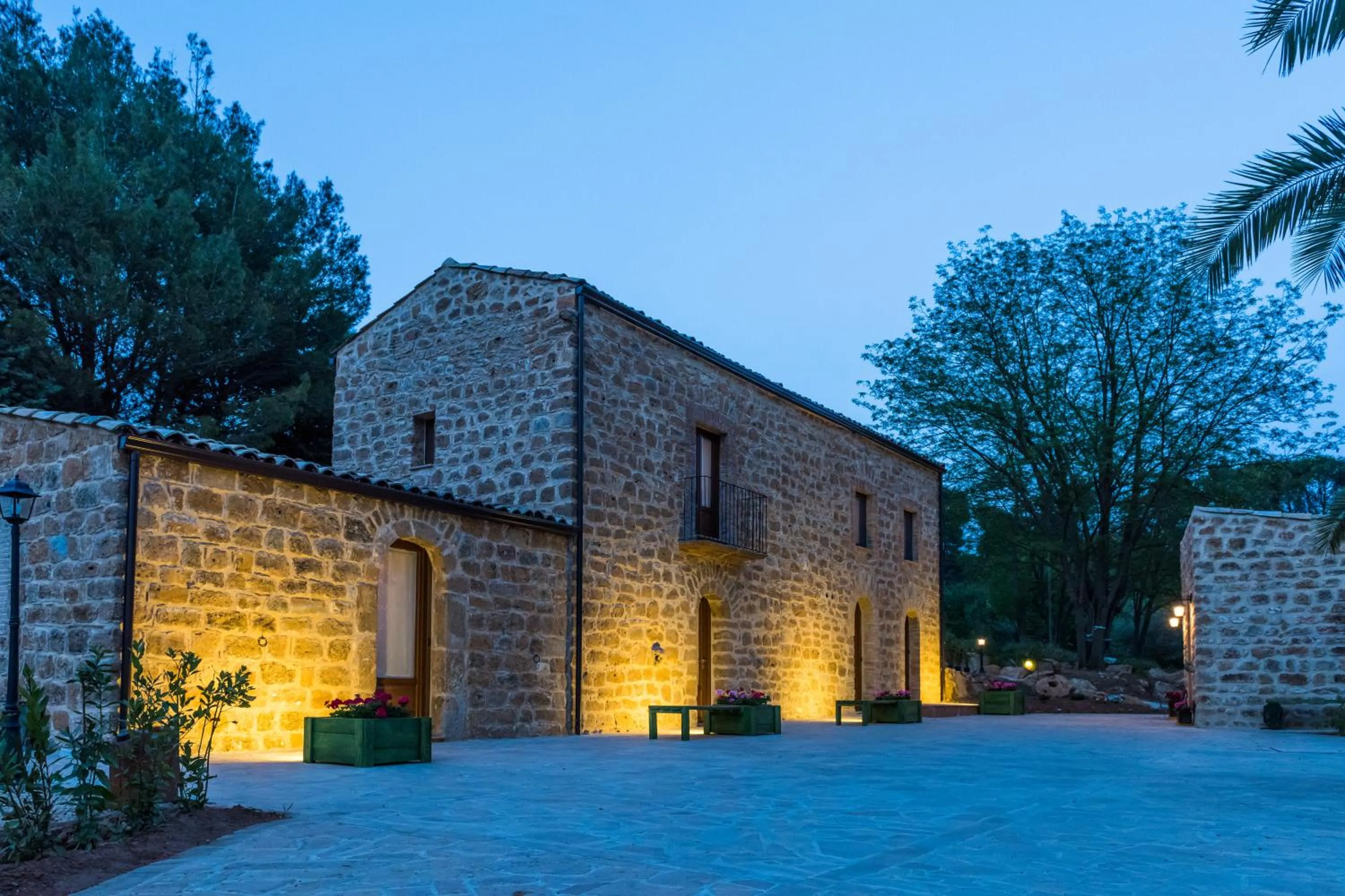 Property building in La Quercia e l'Asino